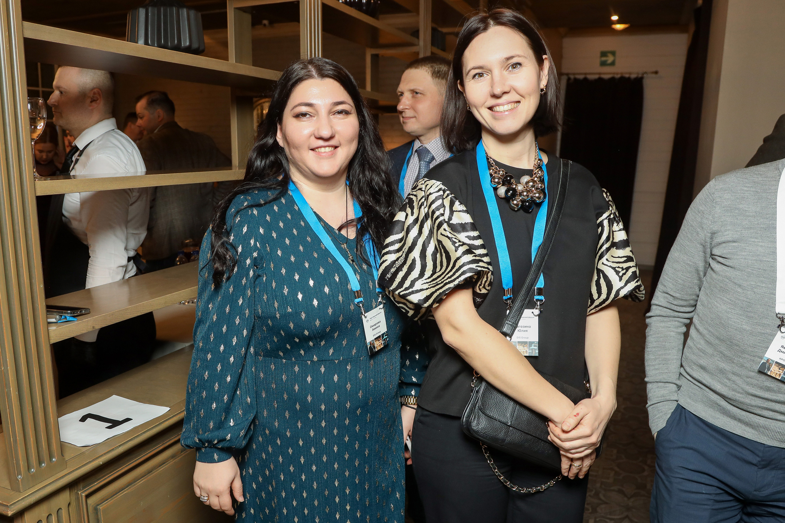 DIS. Фотограф Антон Чупринин