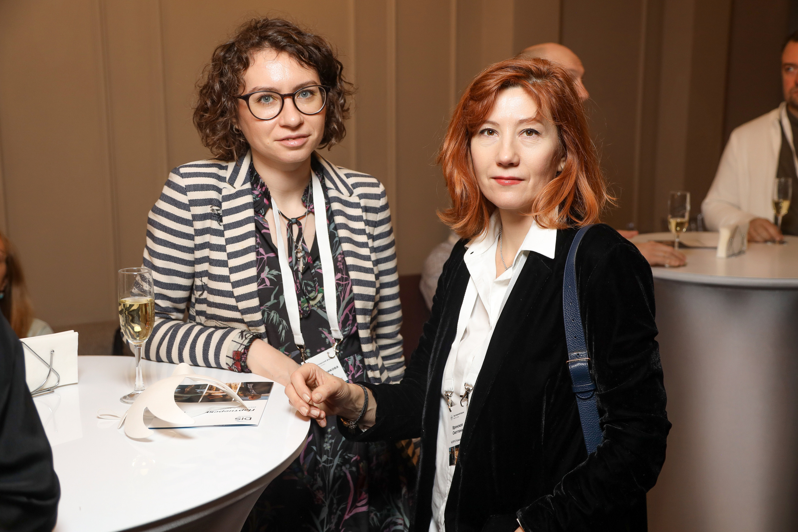 DIS. Фотограф Антон Чупринин