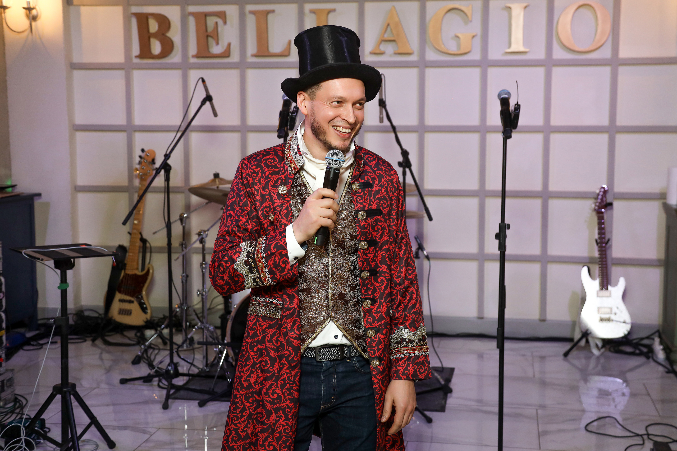 DIS Group 2023. Фотограф Антон Чупринин