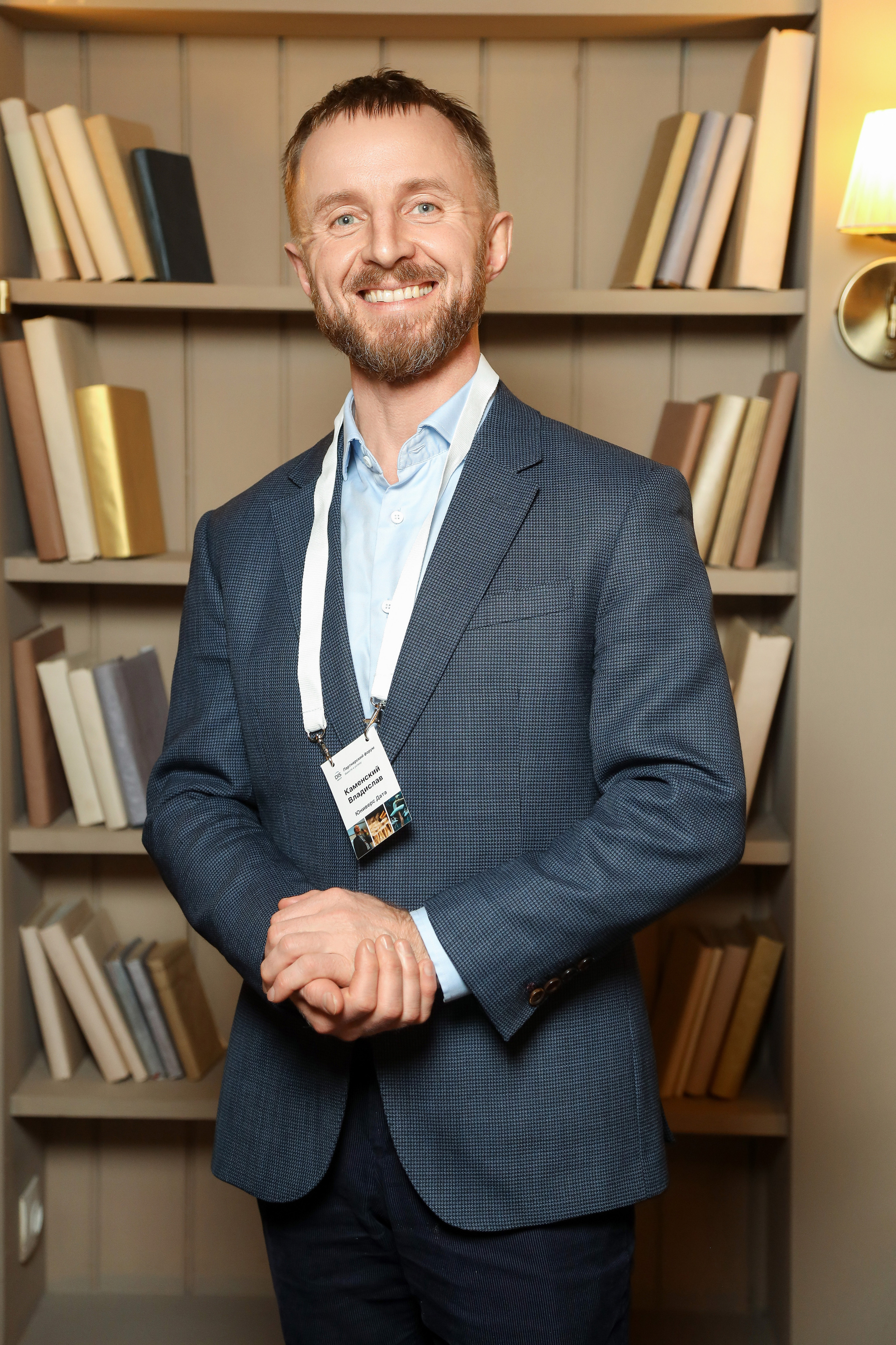 DIS. Фотограф Антон Чупринин