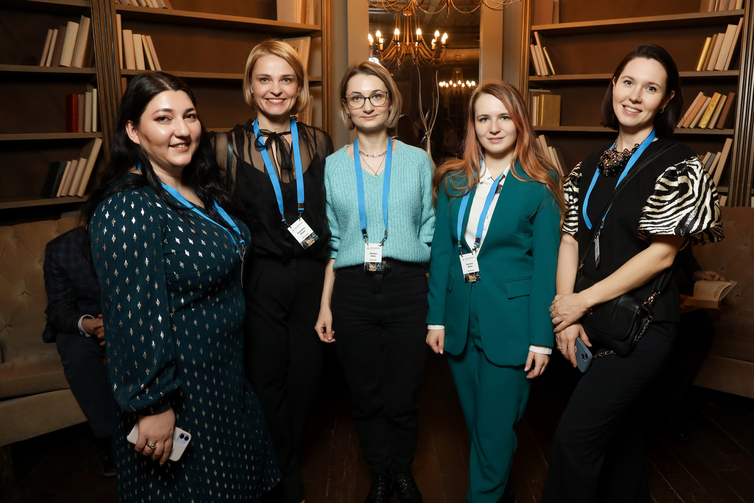 DIS. Фотограф Антон Чупринин