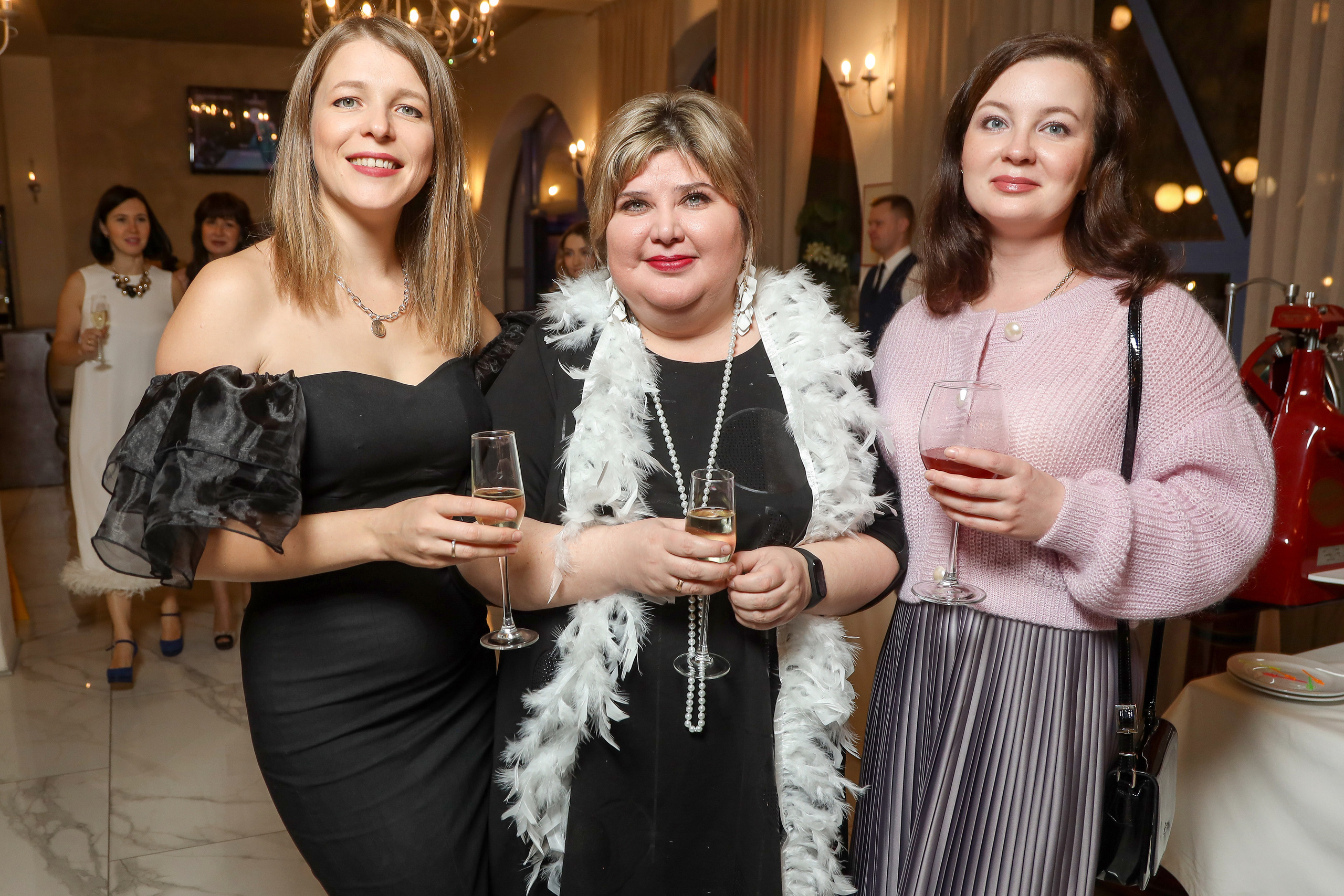 DIS Group 2023. Фотограф Антон Чупринин