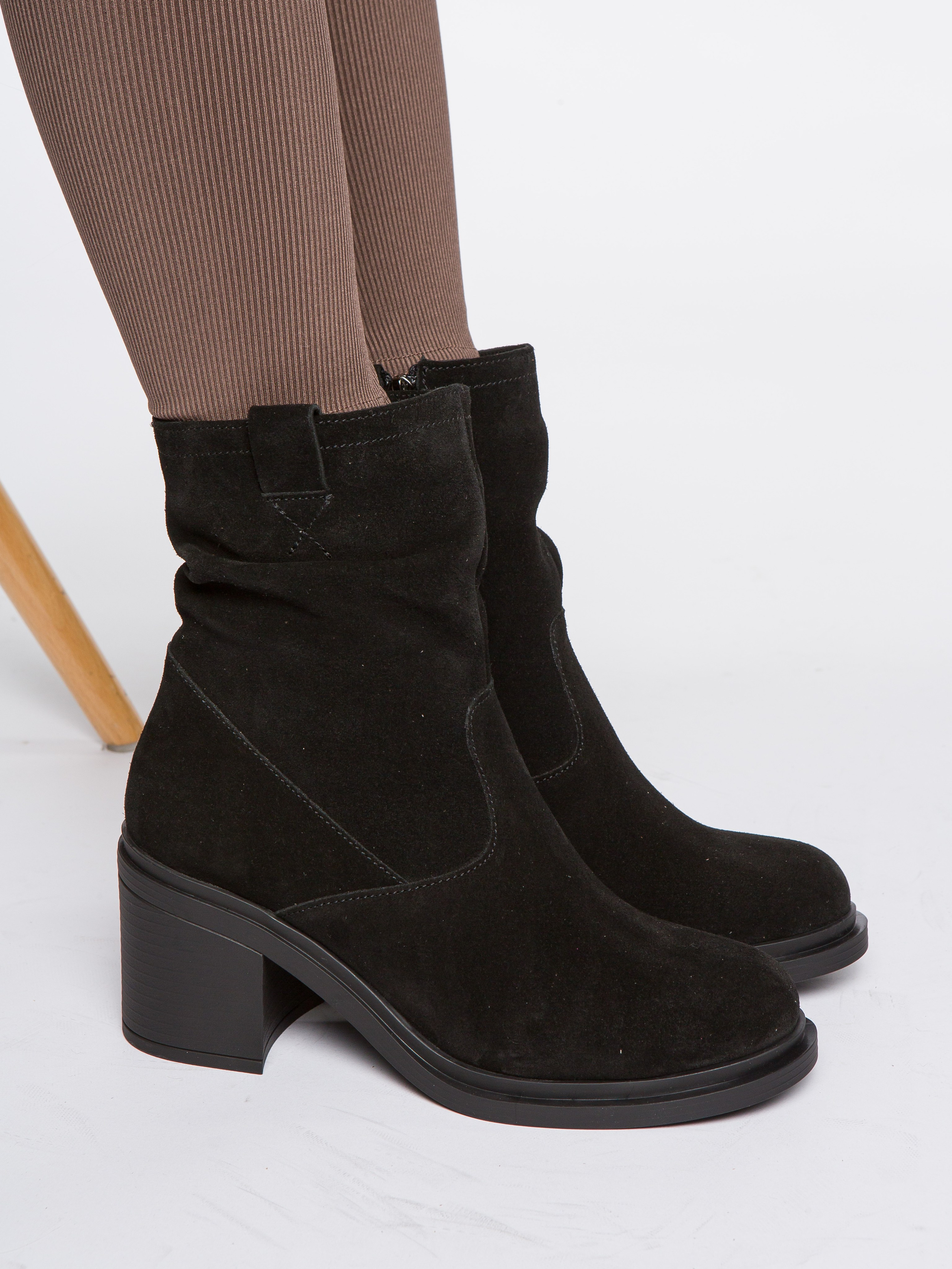 Обувь на модели. Фотограф Мария Кольцова