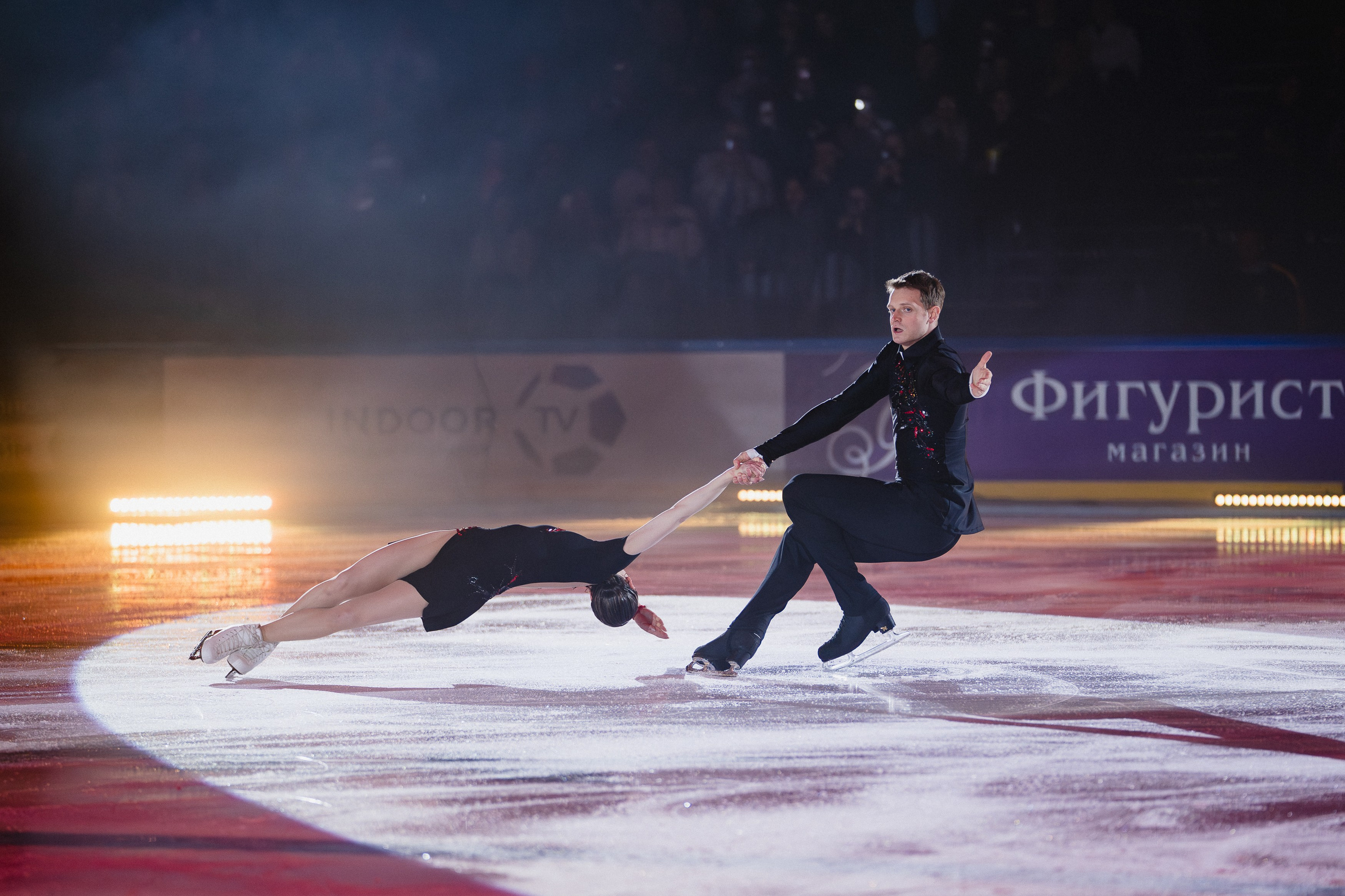 Шоу Этери Тутберидзе в Новосибирске. Воробьева Ксения — Спортивный и танцевальный фотограф Новосибирск