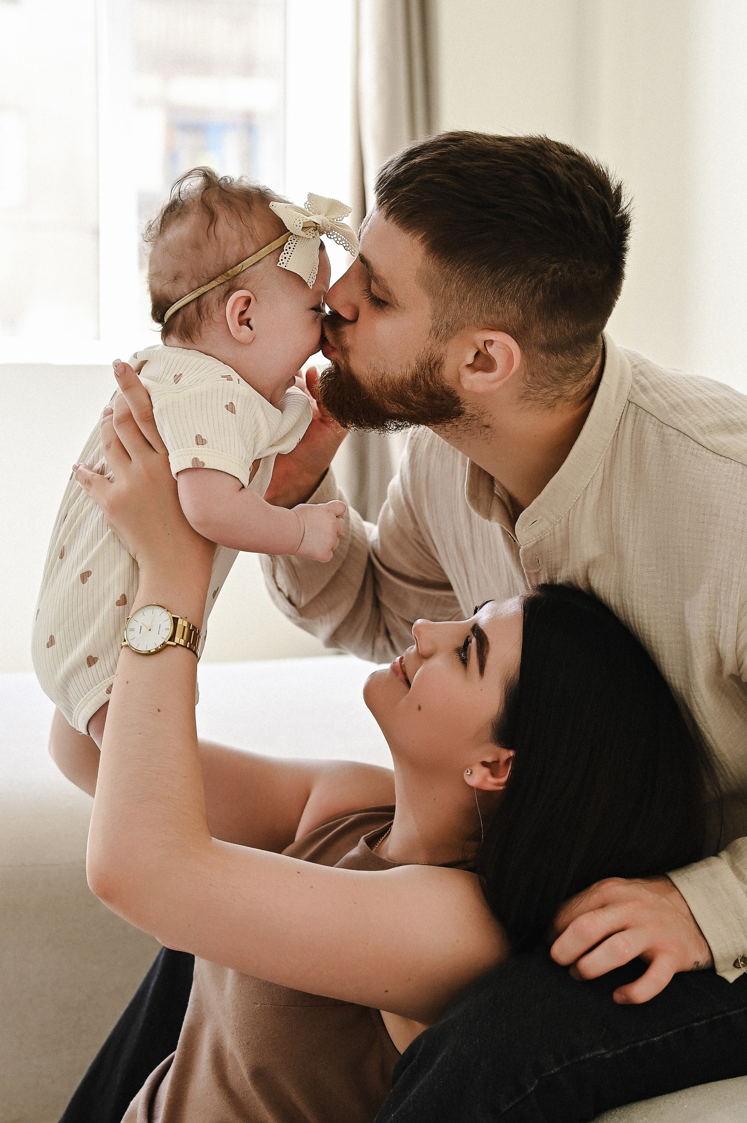 Семейная с маленькой Оливией. Фотограф Ярута Оксана / Ростов-на-Дону