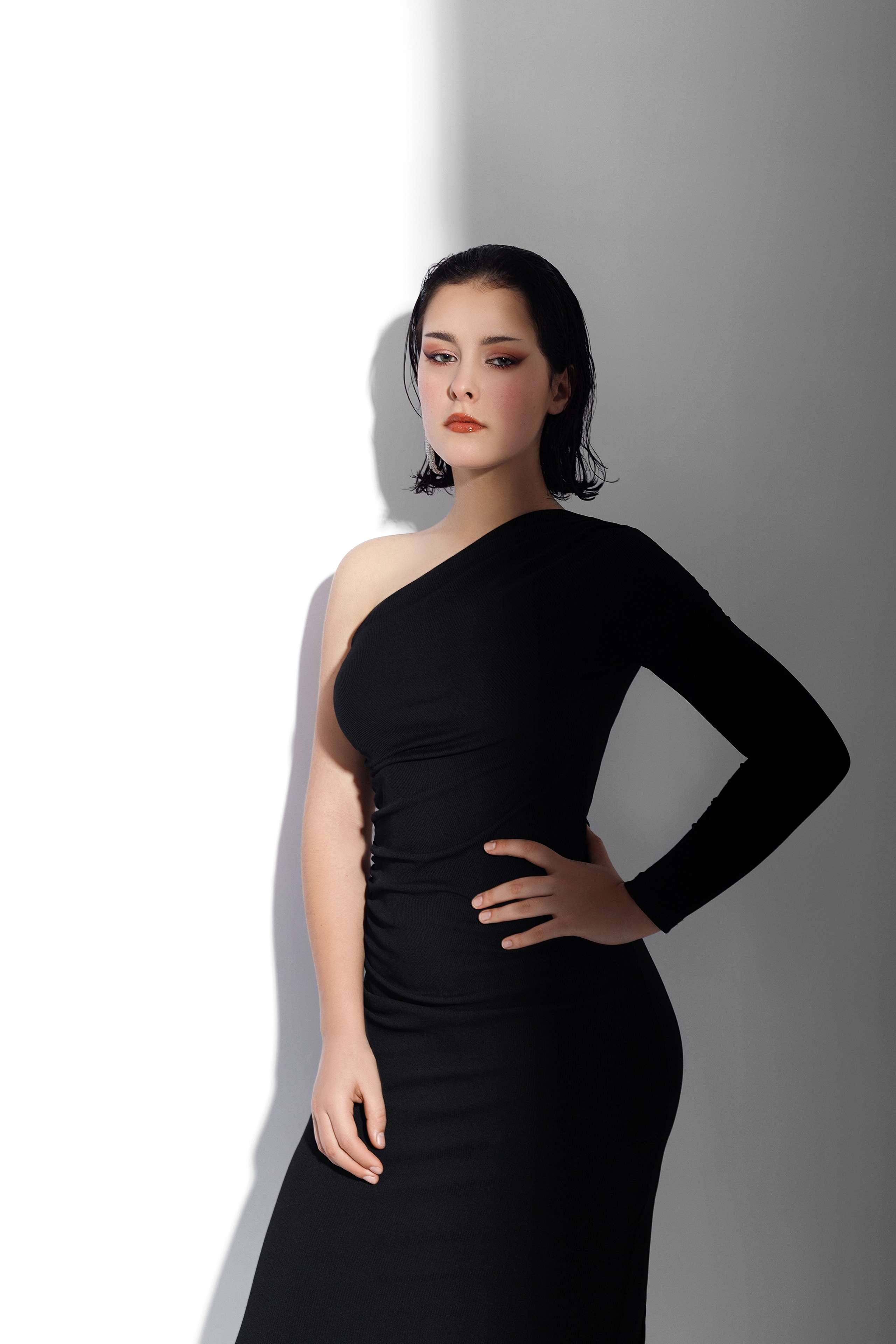 Индивидуальные студийные женские фотосессии в Анапе. Женский фотограф в Анапе Лыгина Ксения