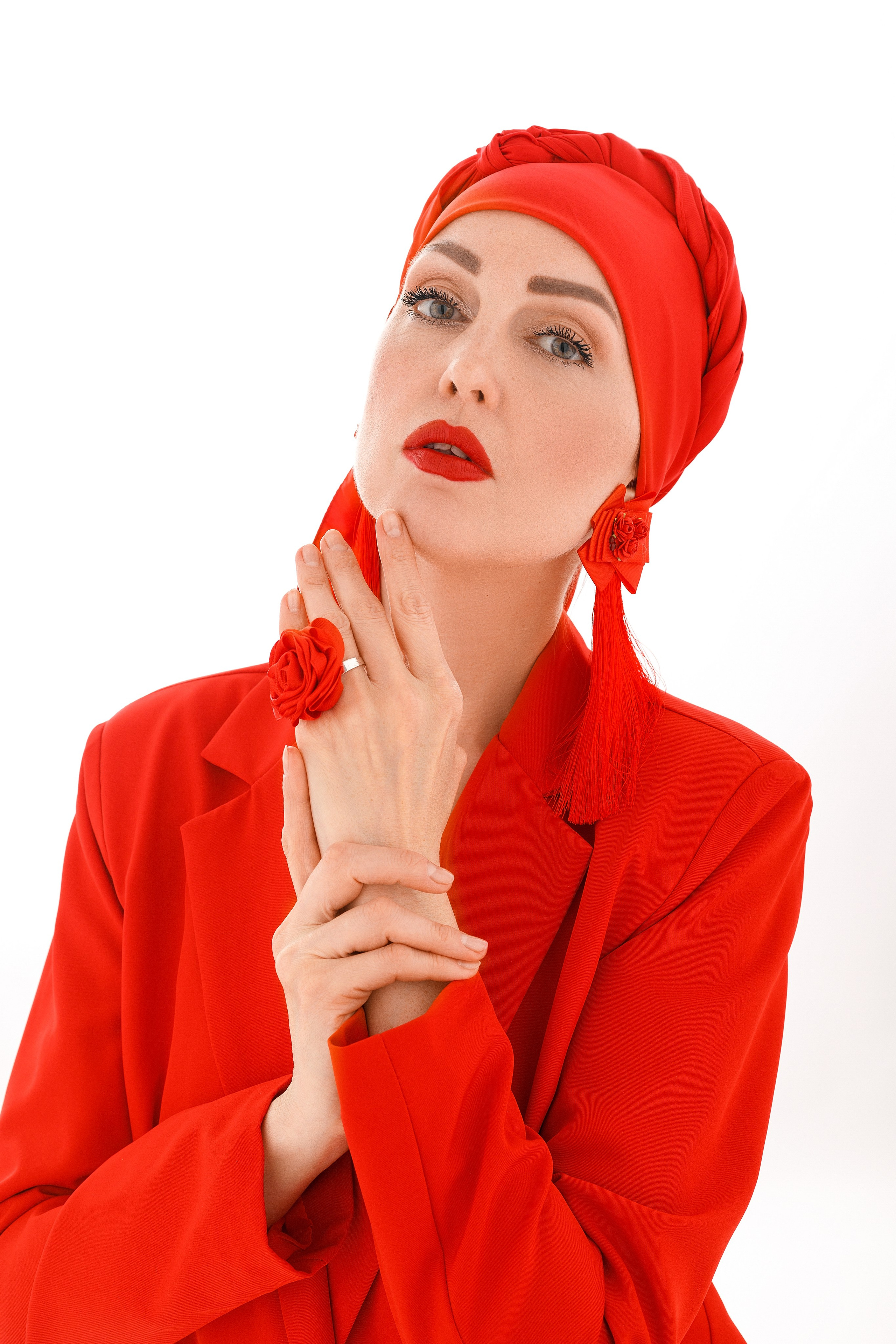 ЖЕНСКИЙ ПОРТРЕТ