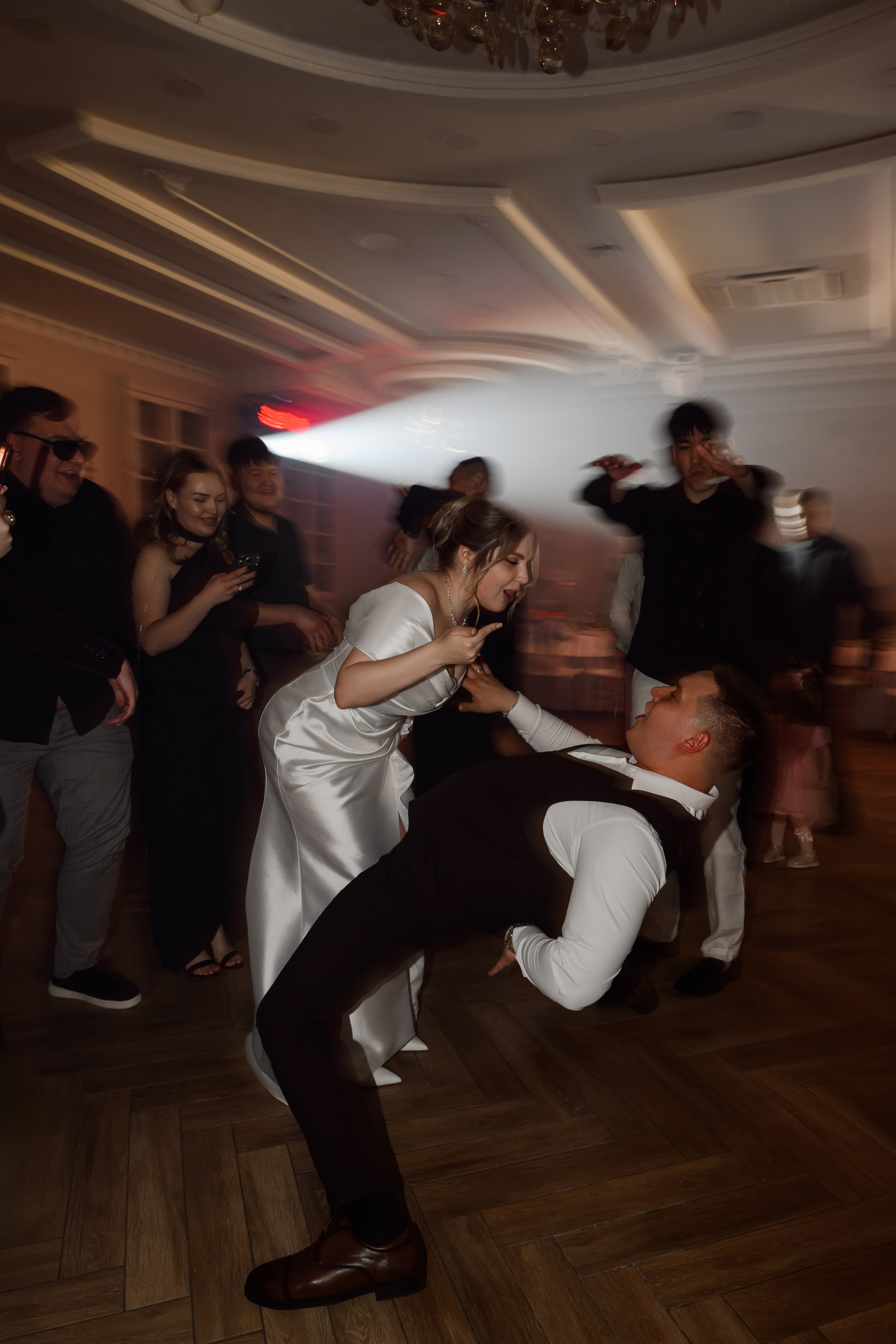 В + А. Свадебный фотограф в г. Астрахань. Так же выезжаю в другие города