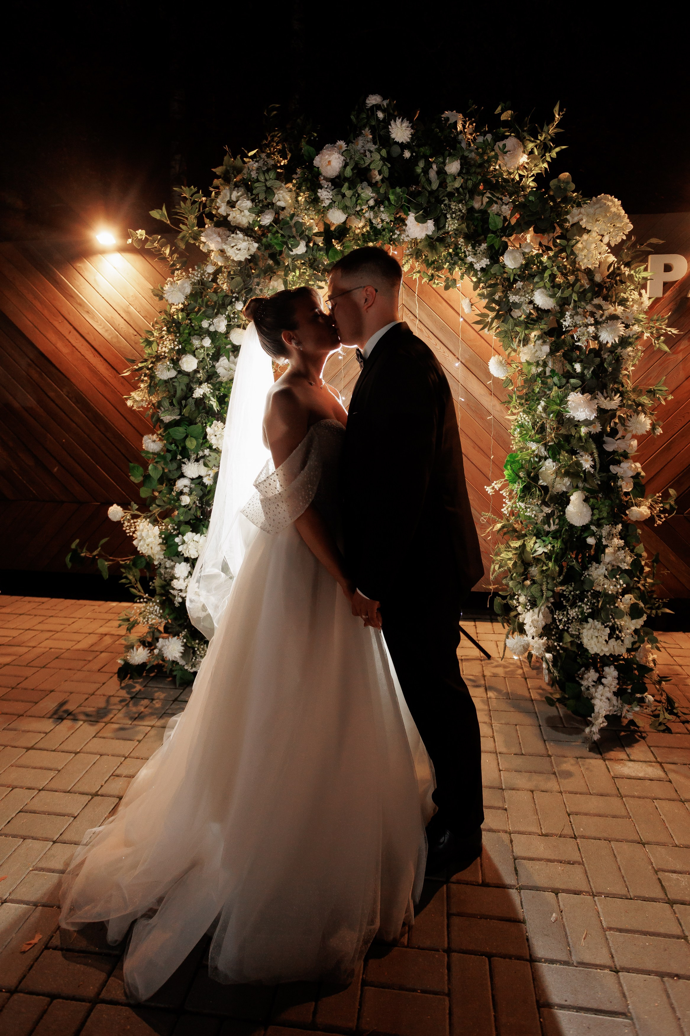 Свадебный фотограф Нижний Новгород. Свадебный и контент фотограф в Нижнем Новгороде Владимир Пресняков