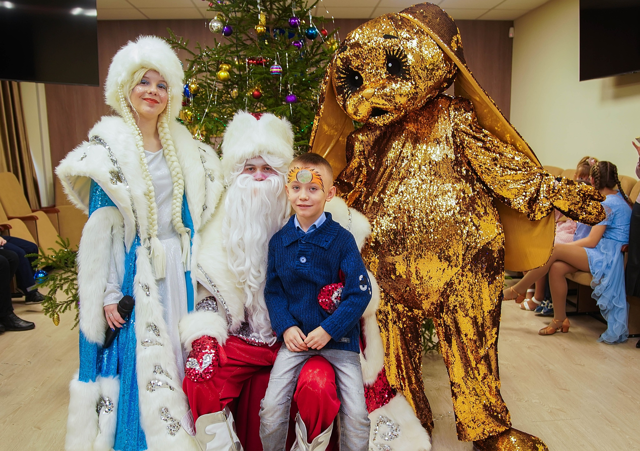 Елка НБД банк. Семейный и детский фотограф в Нижнем Новгороде