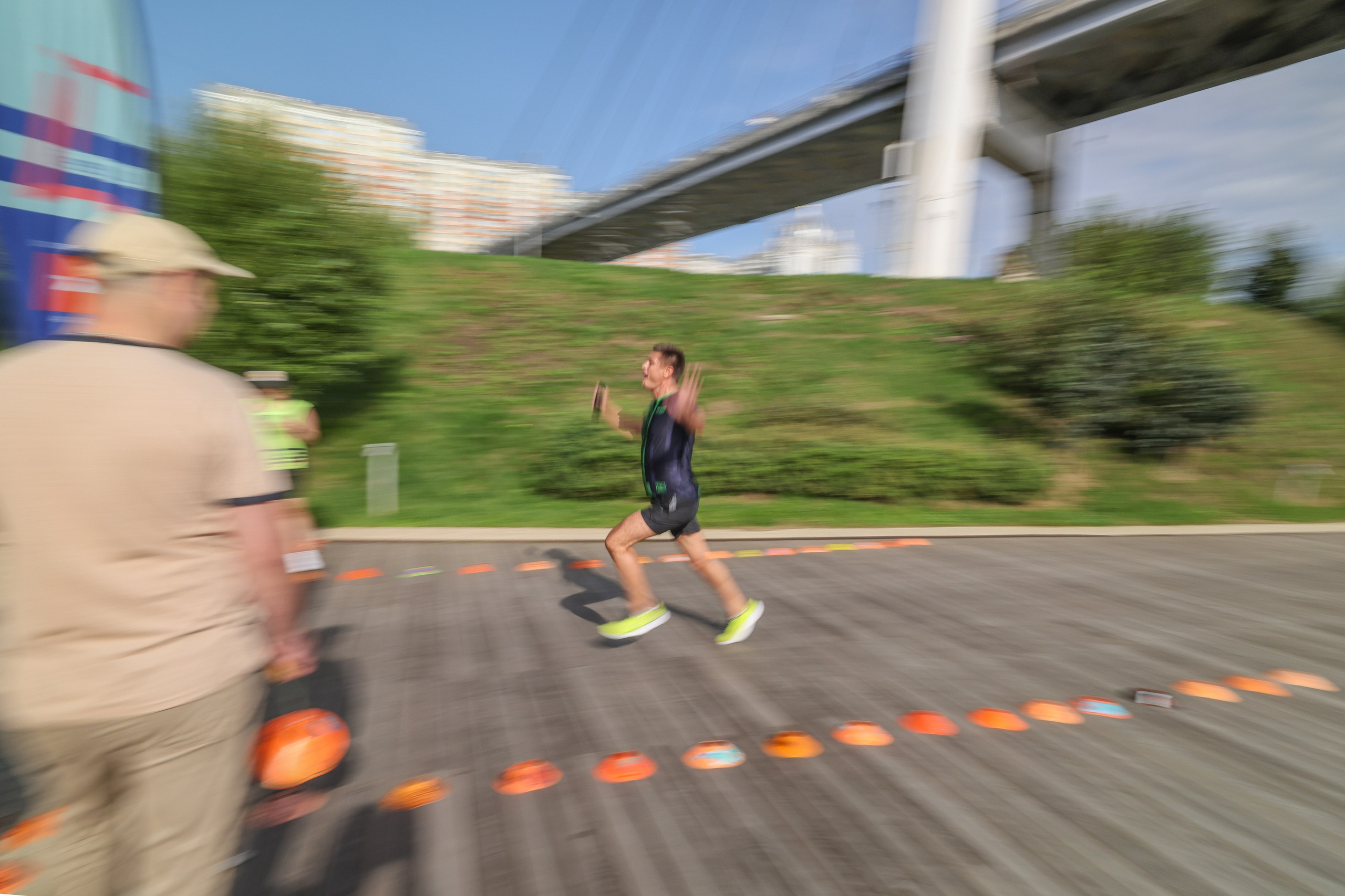 Последний летний старт 5 вёрст Павшинская пойма. Фотограф Сергей Ловкий