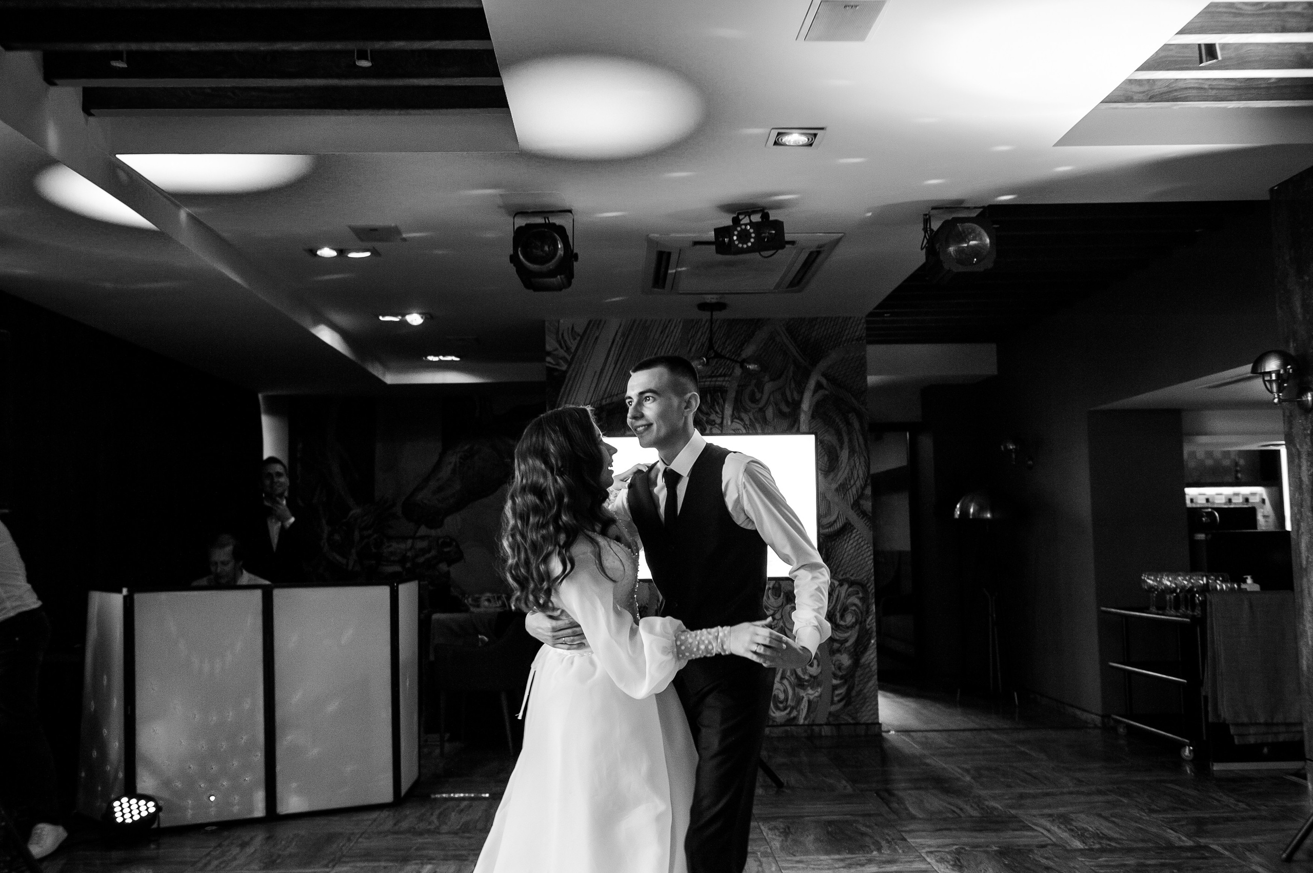 Владислав и Ирина. Иркутск. Фотограф Антонина Первая. Свадьбы, семейные и индивидуальные