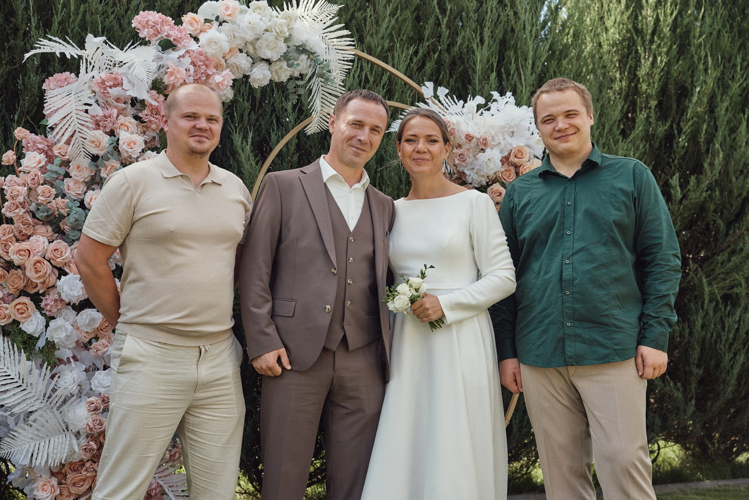 Счастье здесь. Свадебный фотограф Антон Артюшин. Работаю в Нижнем Новгороде и Москве