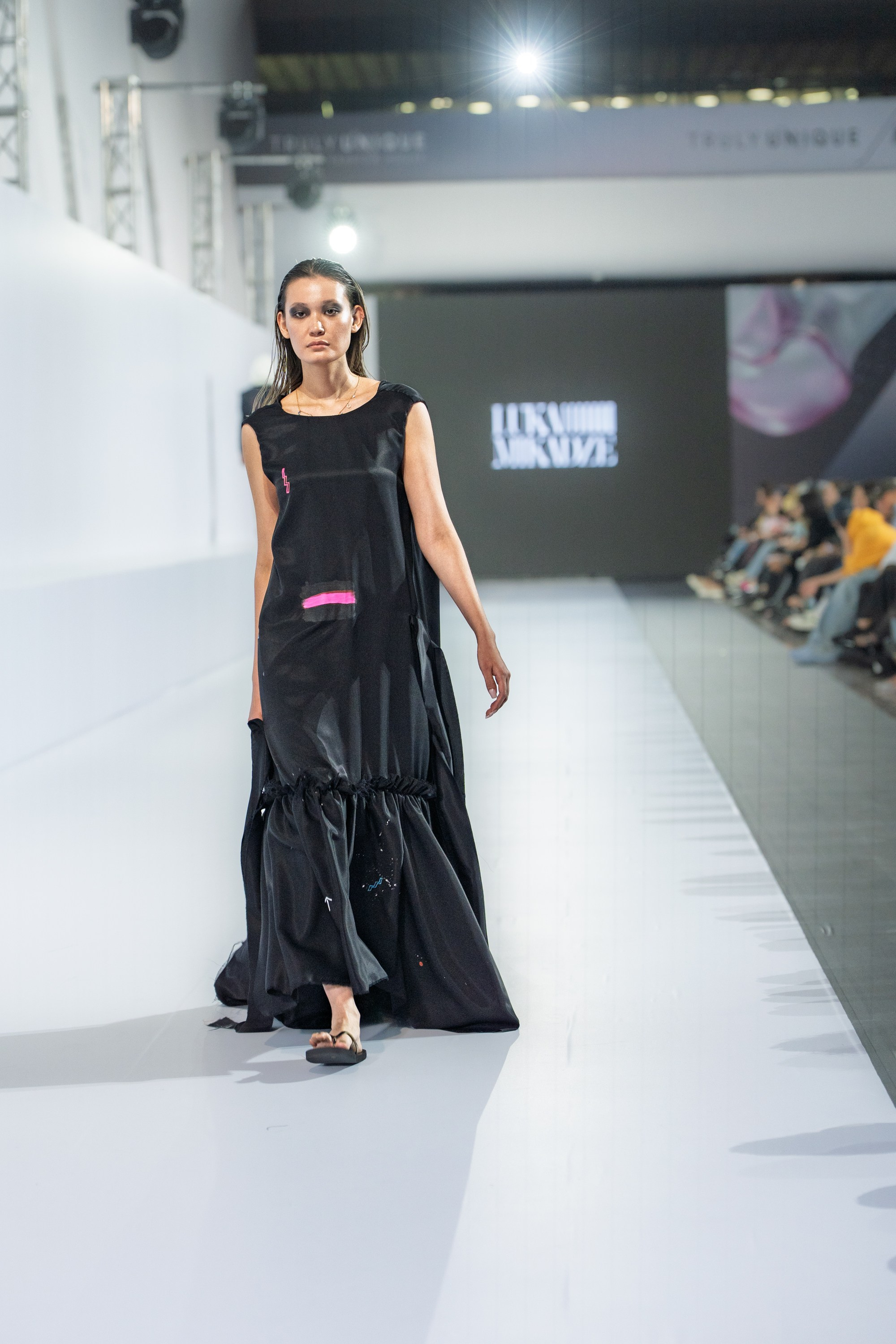 Luka Mikadze. Сайт Алматинского НЮ АРТ, будуар и фэшн фотографа Дениса Карпенко