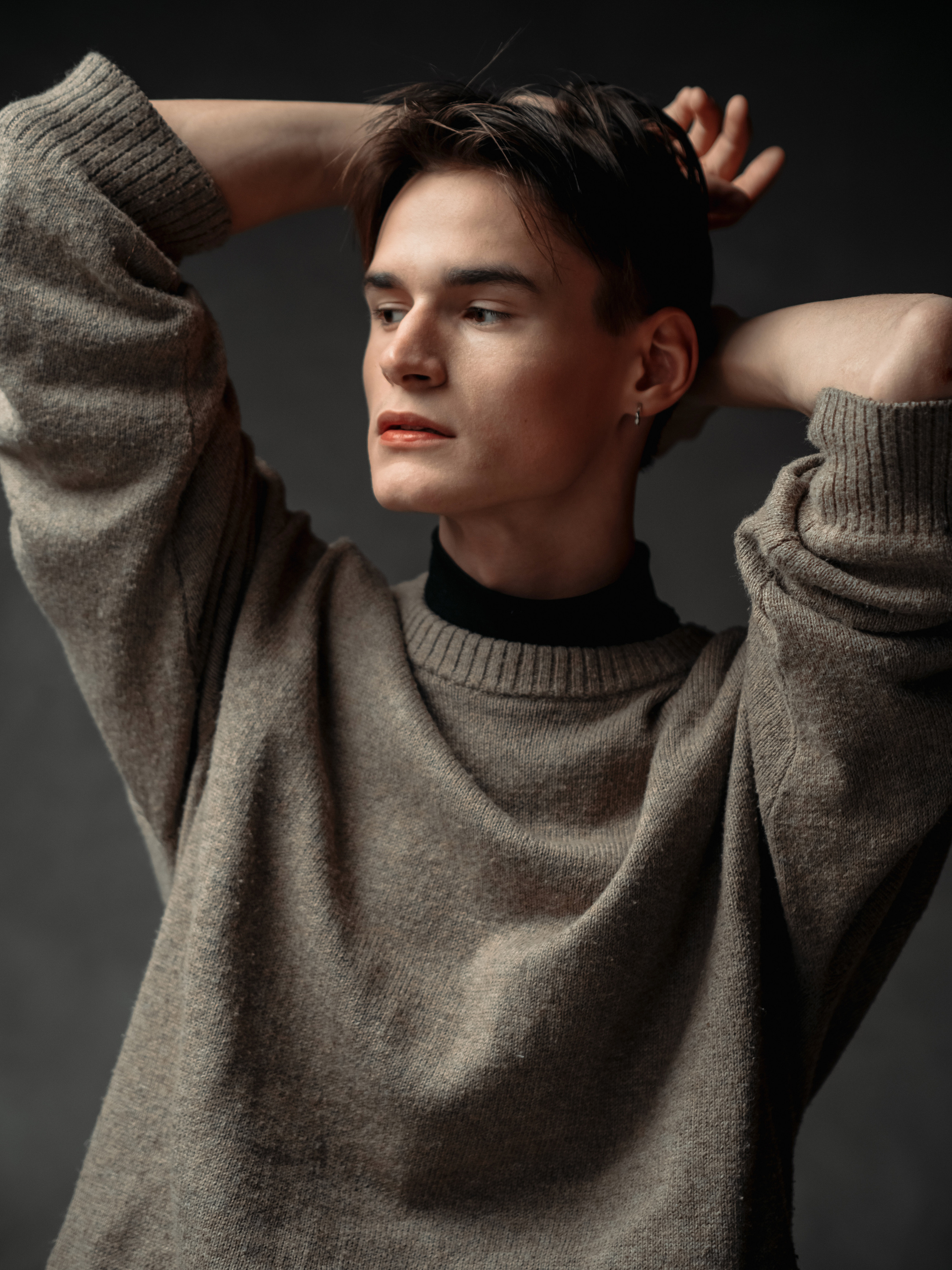 STUDIO PHOTOGRAPHY. SOBOL ROMAN