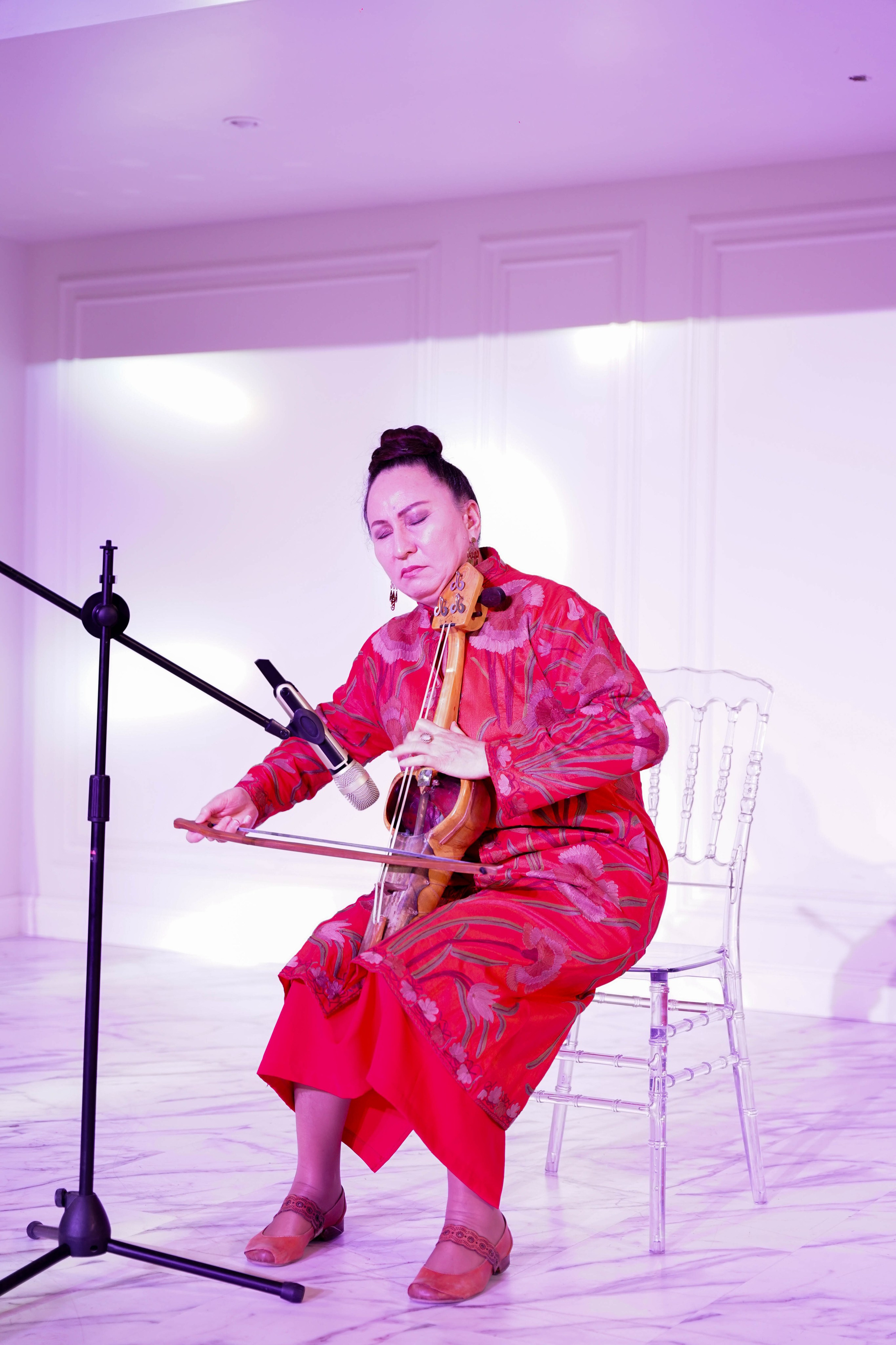 Dana uzatu. Фотограф Ернар Ержанов