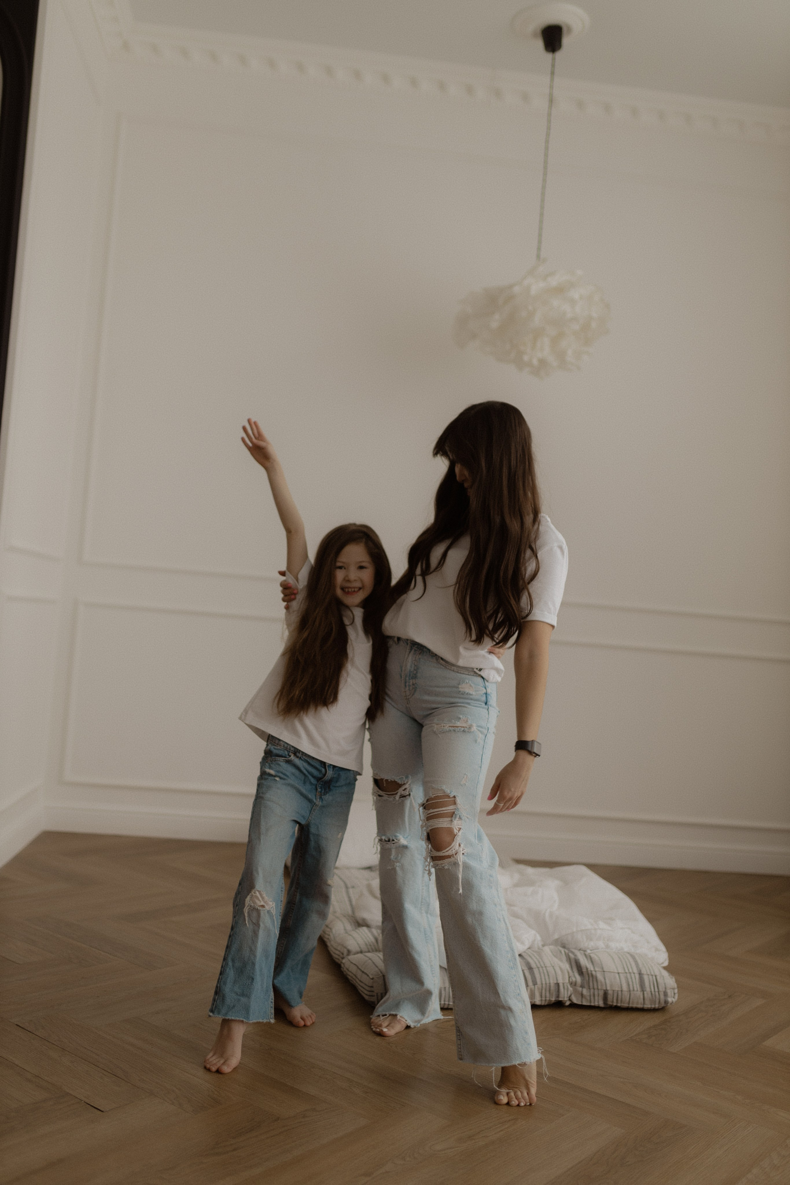 Лилия и Алиса. DARYA.BELKINA