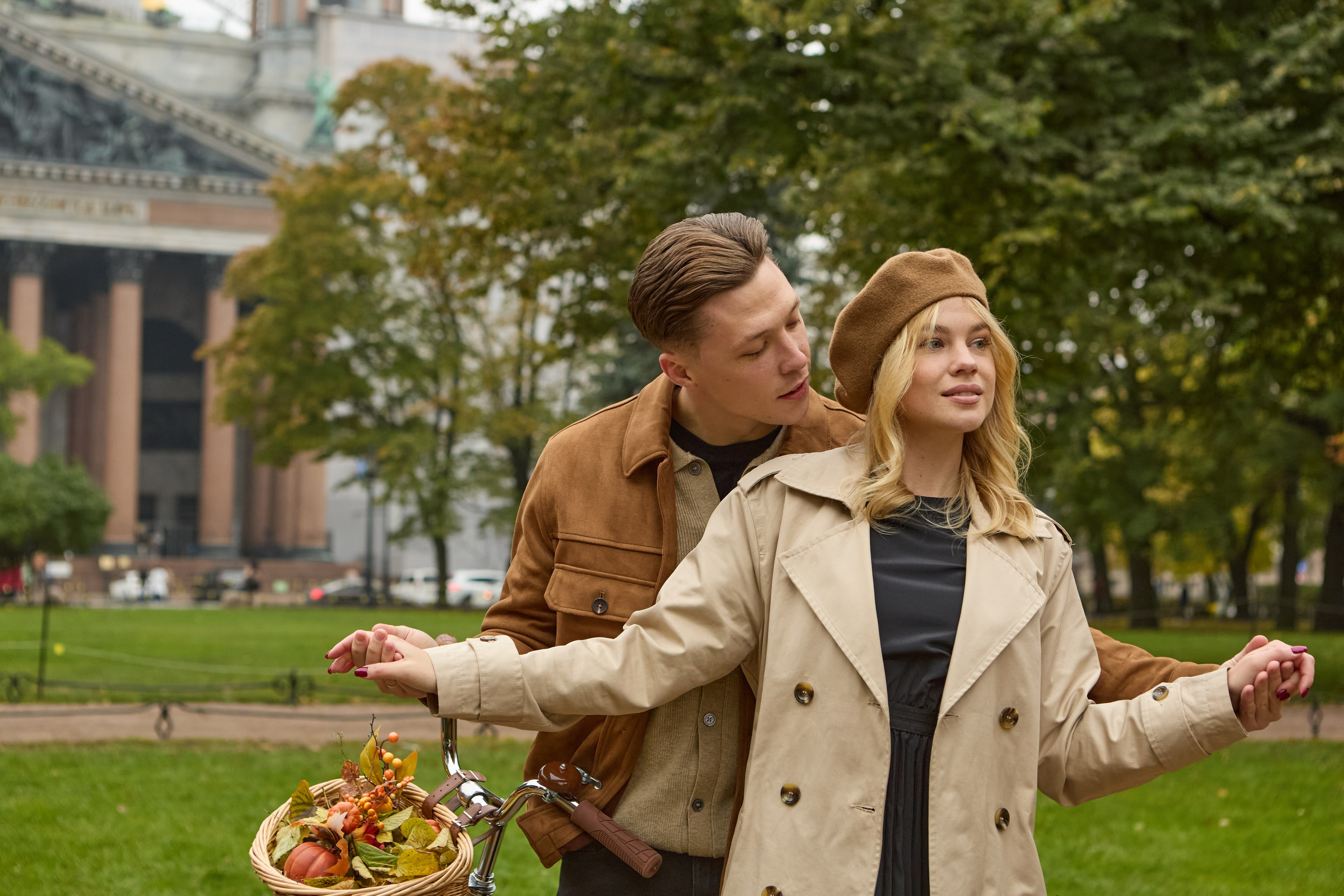 Walking with a bicycle. Фотограф в Санкт-Петербурге Владимир Тихомиров