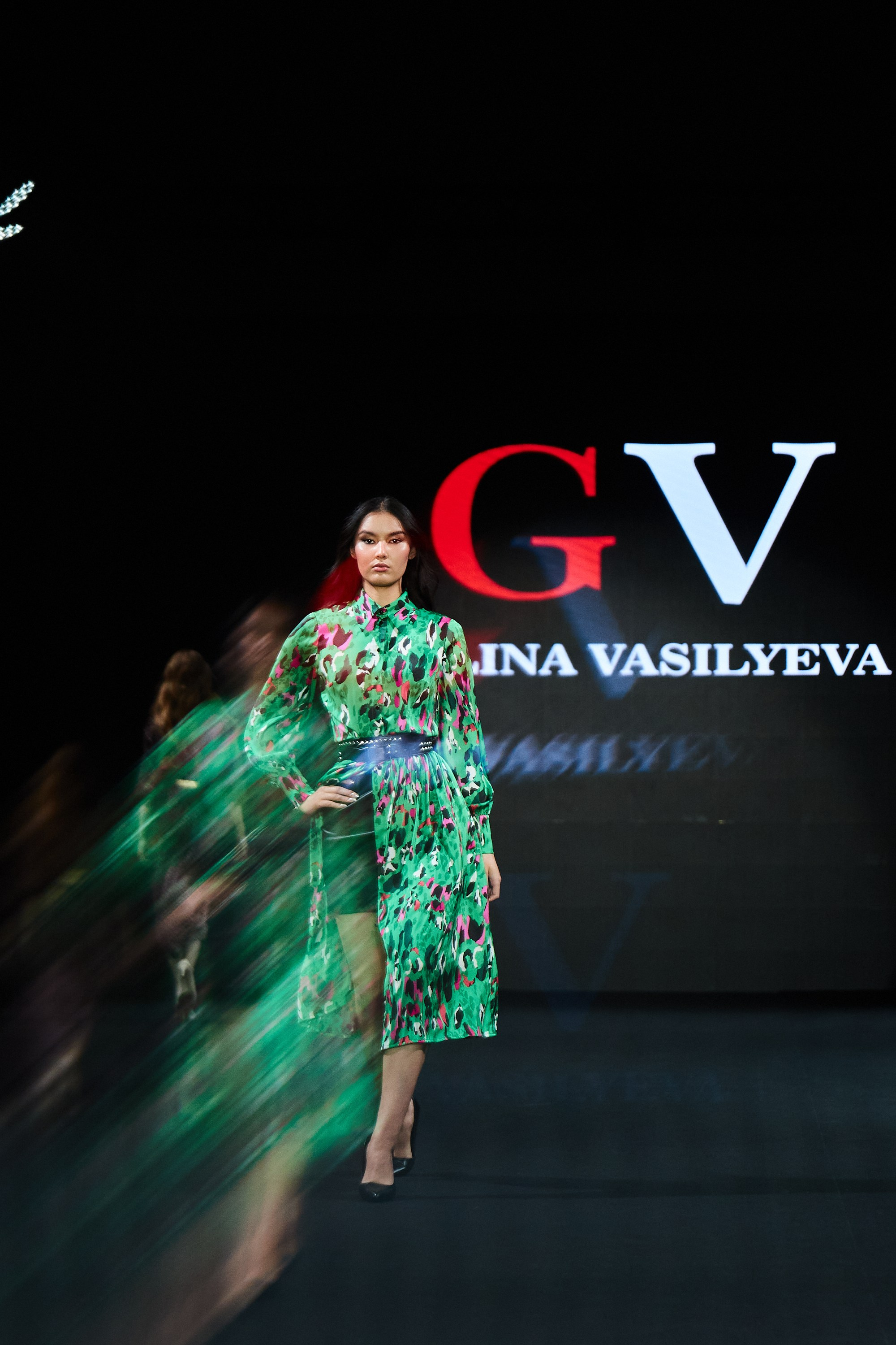 Sochi Fashion Week май 2026. Профессиональный фотограф в Сочи Виктория Джой. Обучение