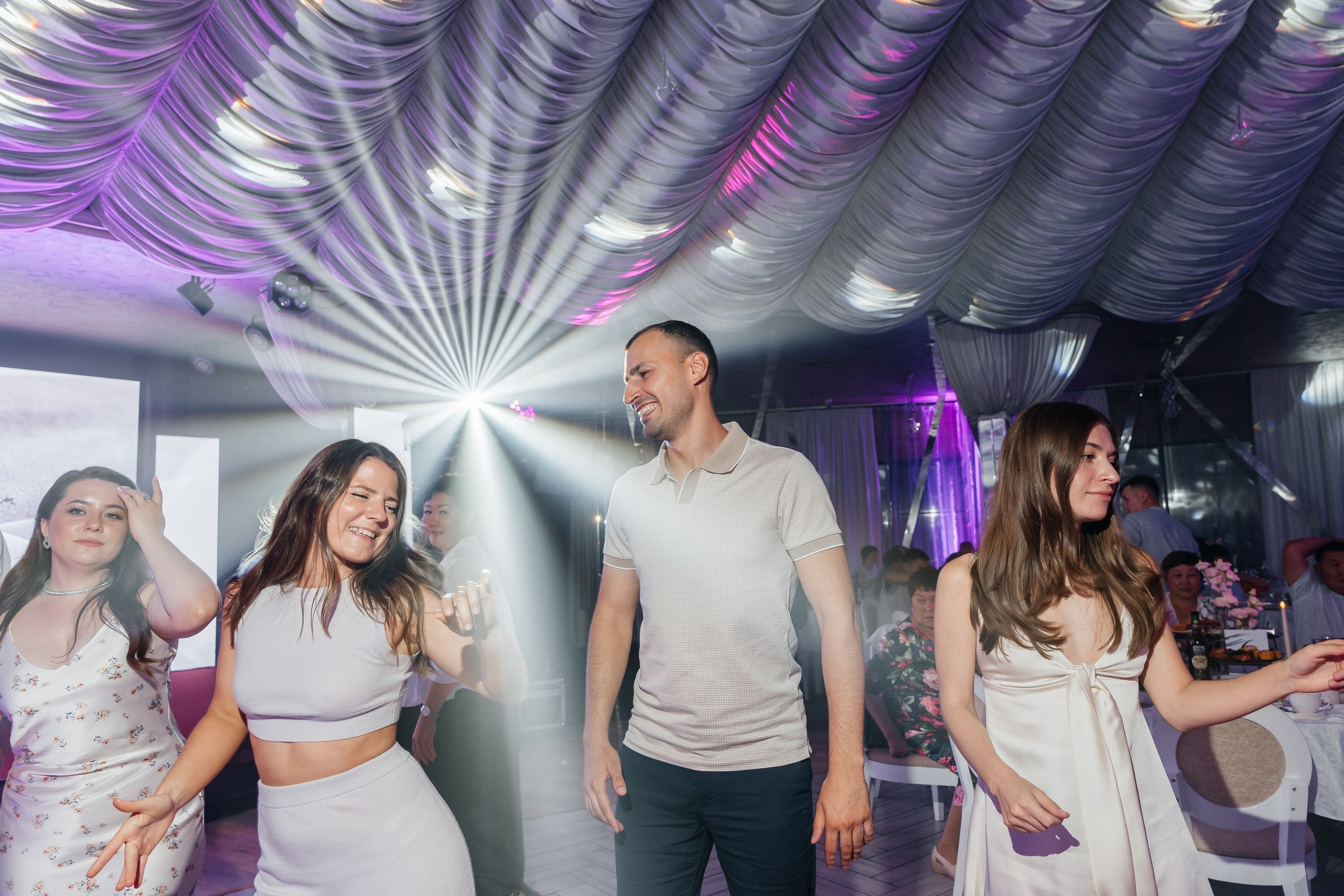 Вадим & Полина. Фотограф в Иркутске Сендыхеев Пётр