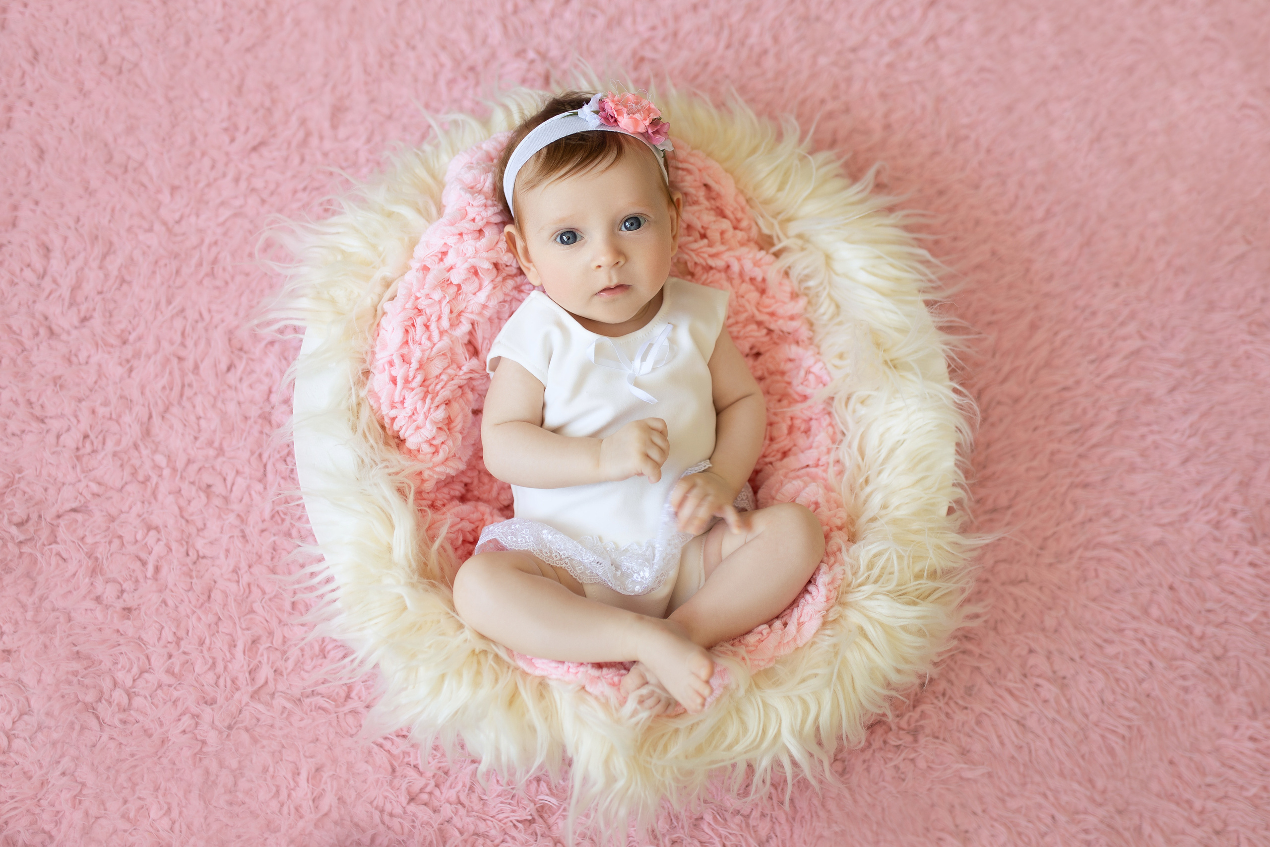 Фотосессия девочки 4 месяца дома в Хабаровске