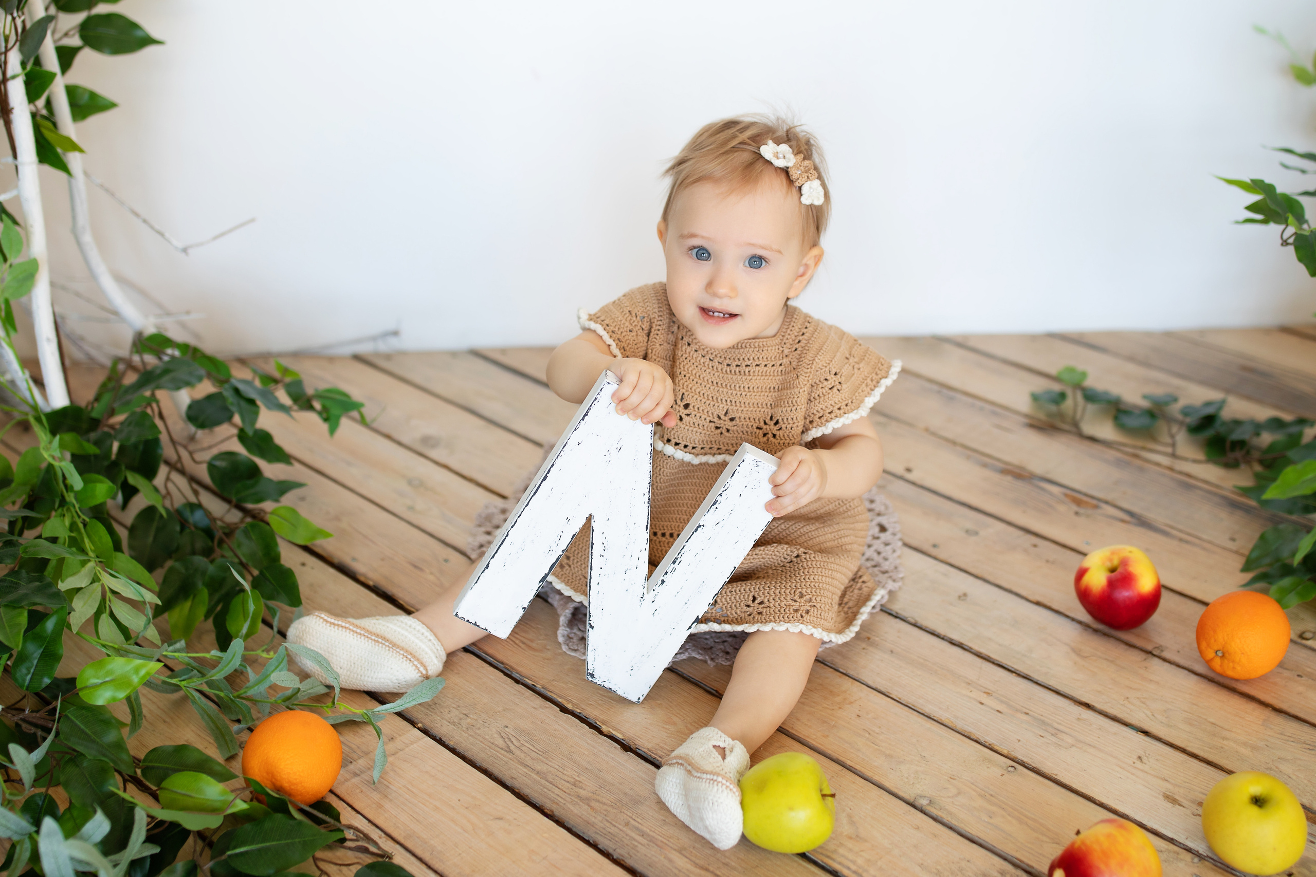 Студийная фотосессия 1 годик девочка в Хабаровске