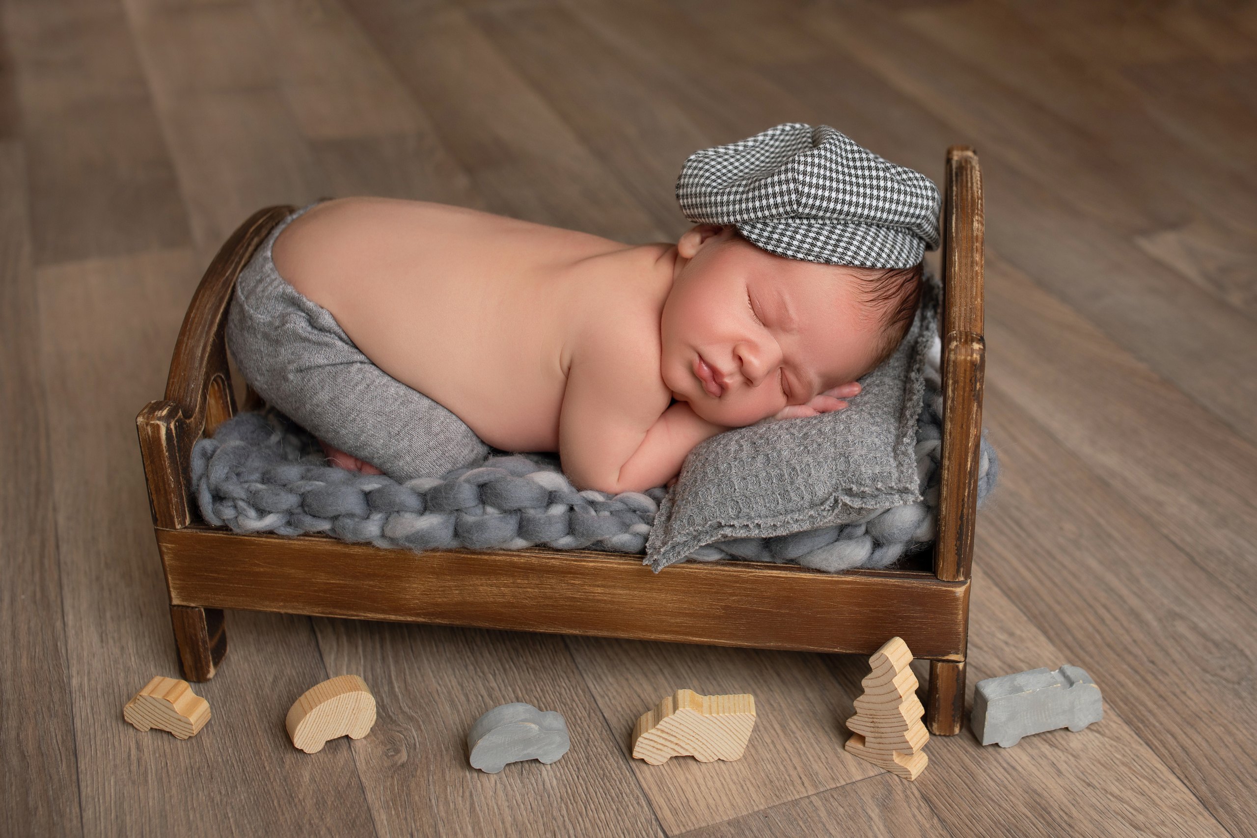 Фотосессия новорожденного мальчик в Хабаровске