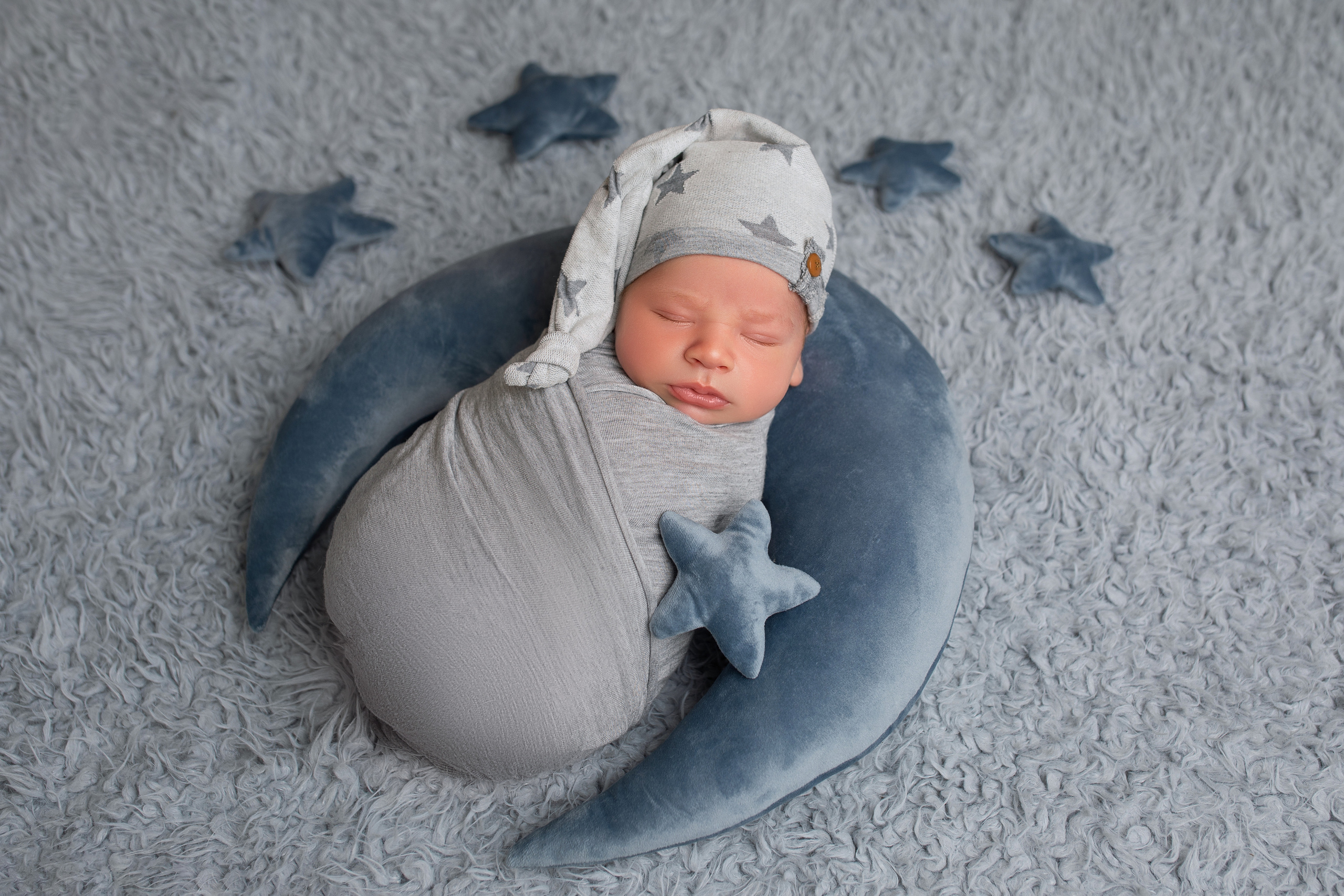 Фотосессия новорожденного мальчик в Хабаровске