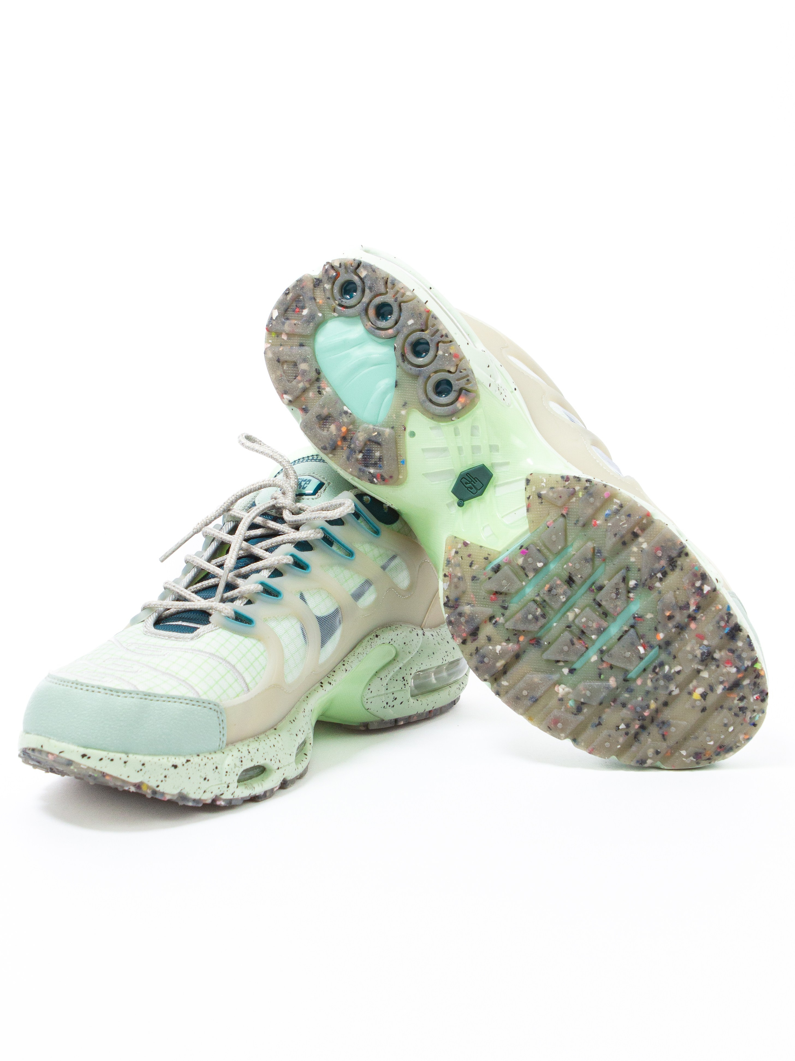 Обувь // Носки. DEWA | фотостудия для маркетплейсов