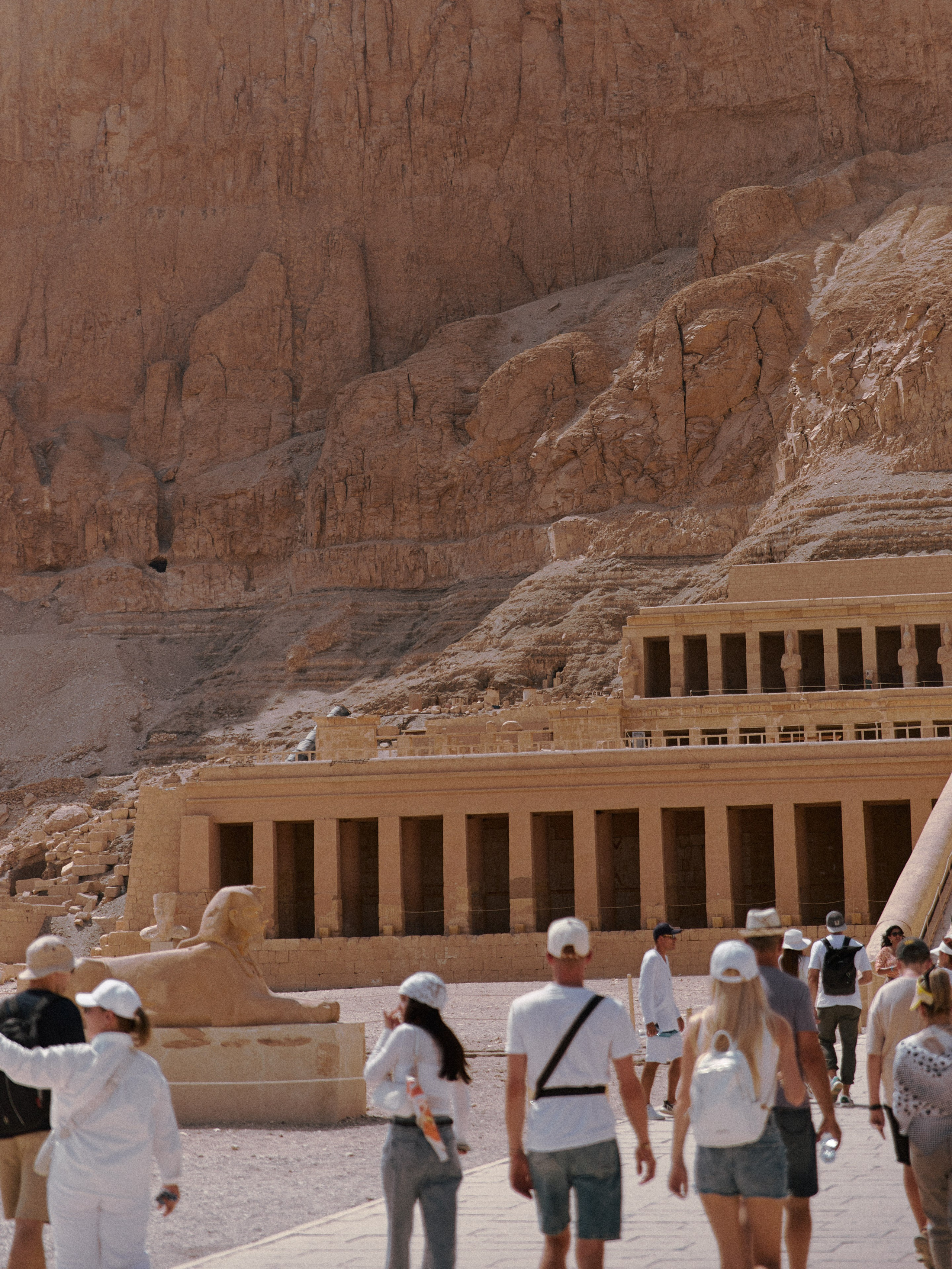 Другое 2. Jorgis Talè — photographer, kind person, teacher of arts and other mag