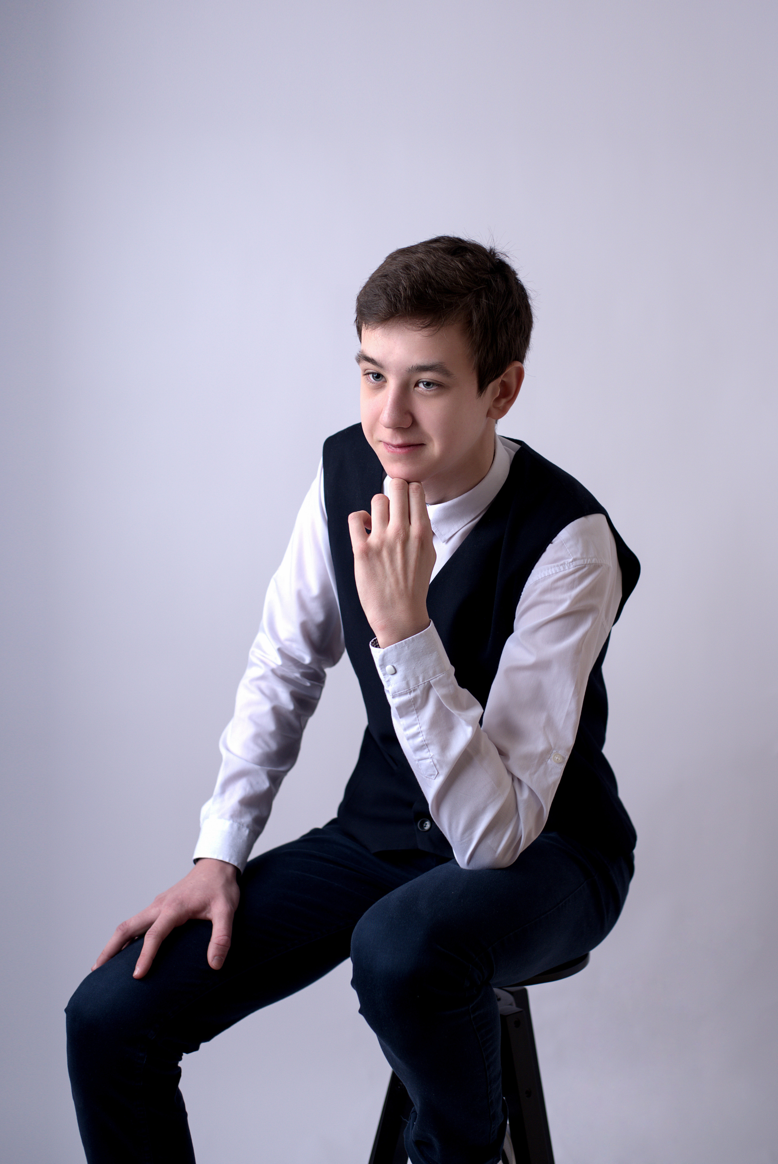 Школьный портрет 9 класс. Детский фотограф в Долгопрудном и Москве