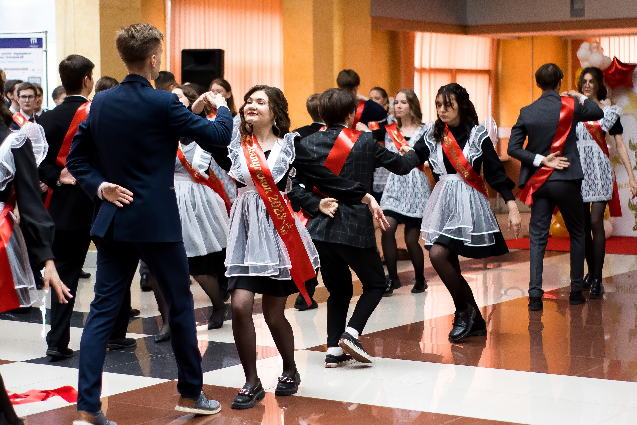 Последний звонок. Фотограф в Иркутске