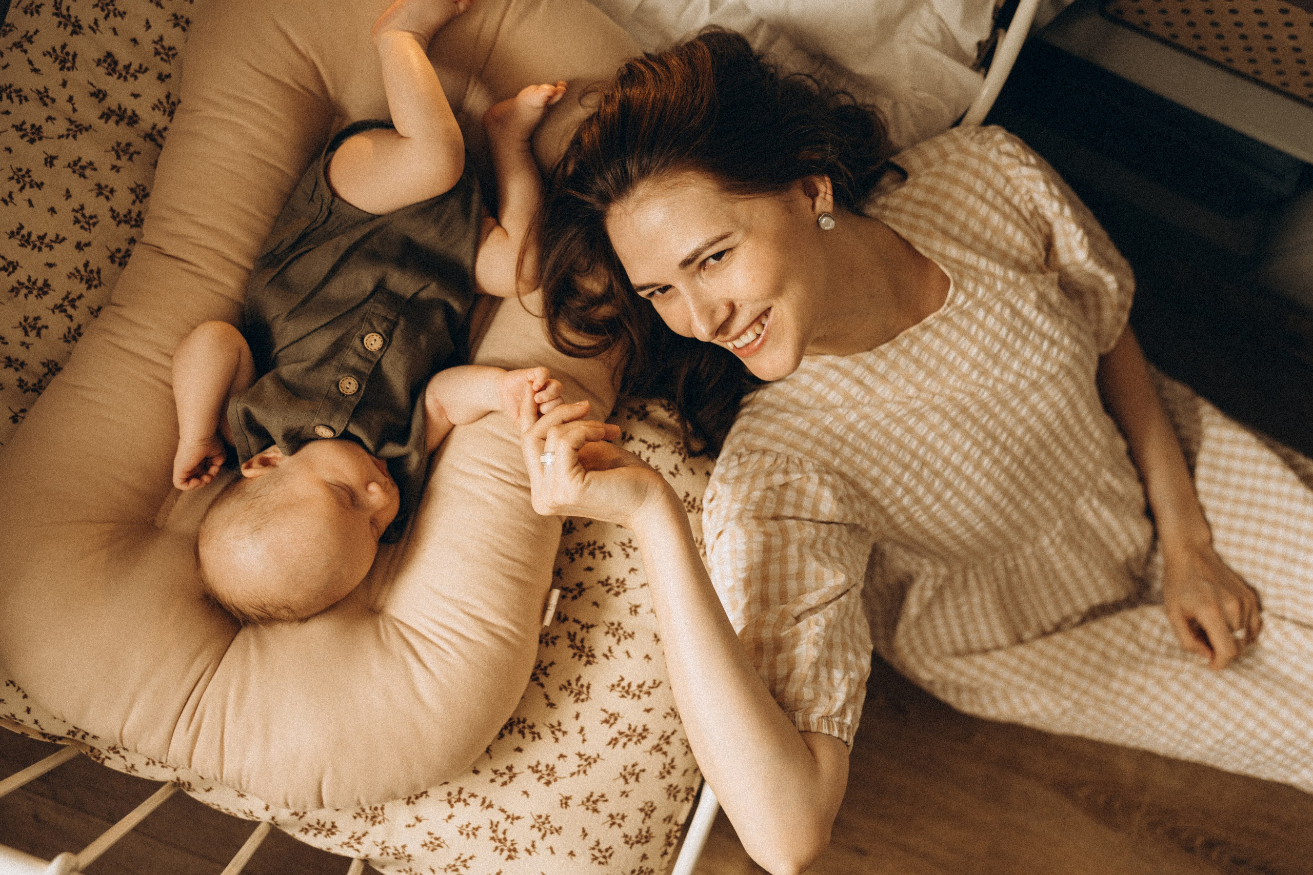 Ньюборн дома. Семейный фотограф в Мурманске Екатерина Юшкова