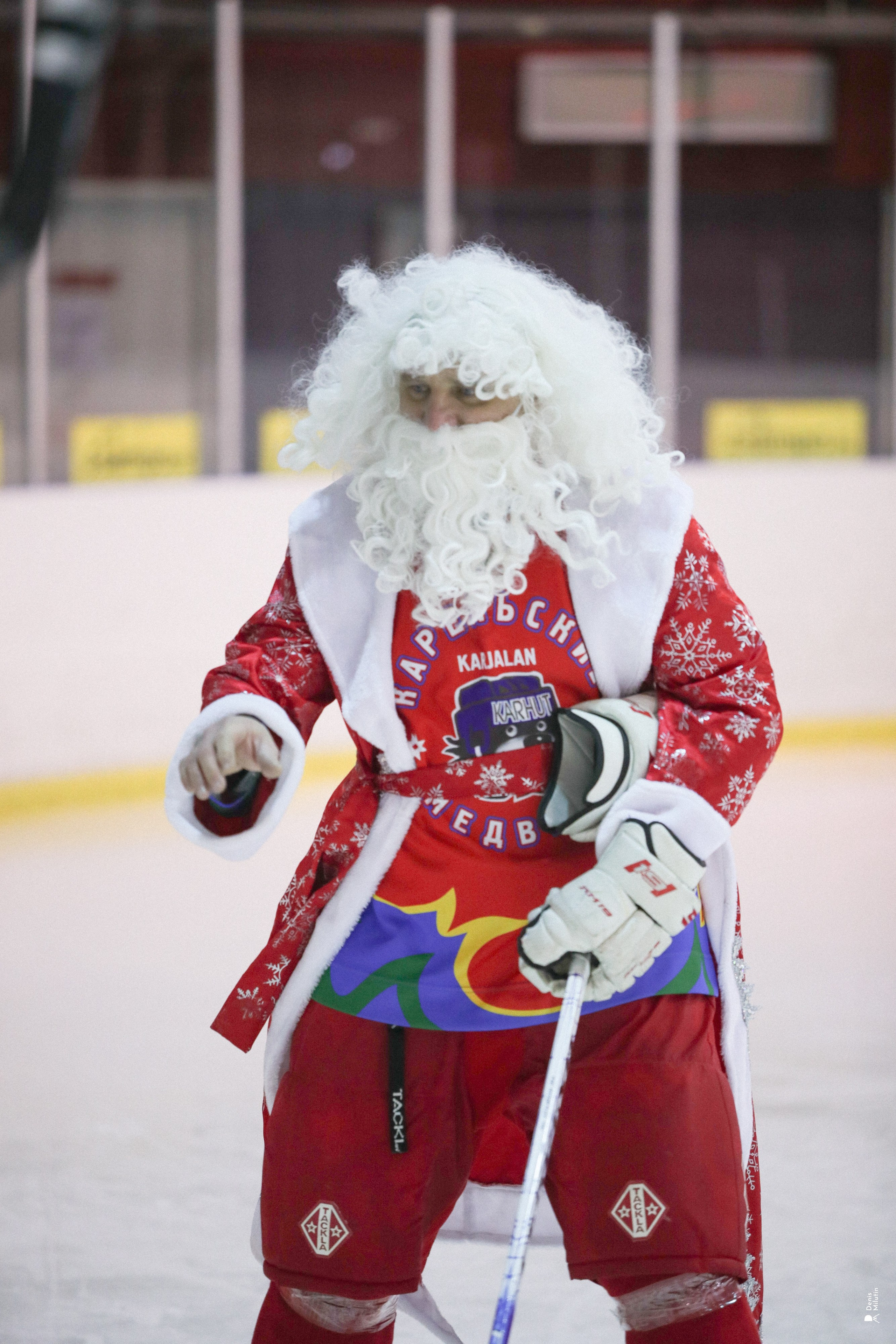 Звенит в ушах лихая музыка атаки. Портретный фотограф Денис Милютин