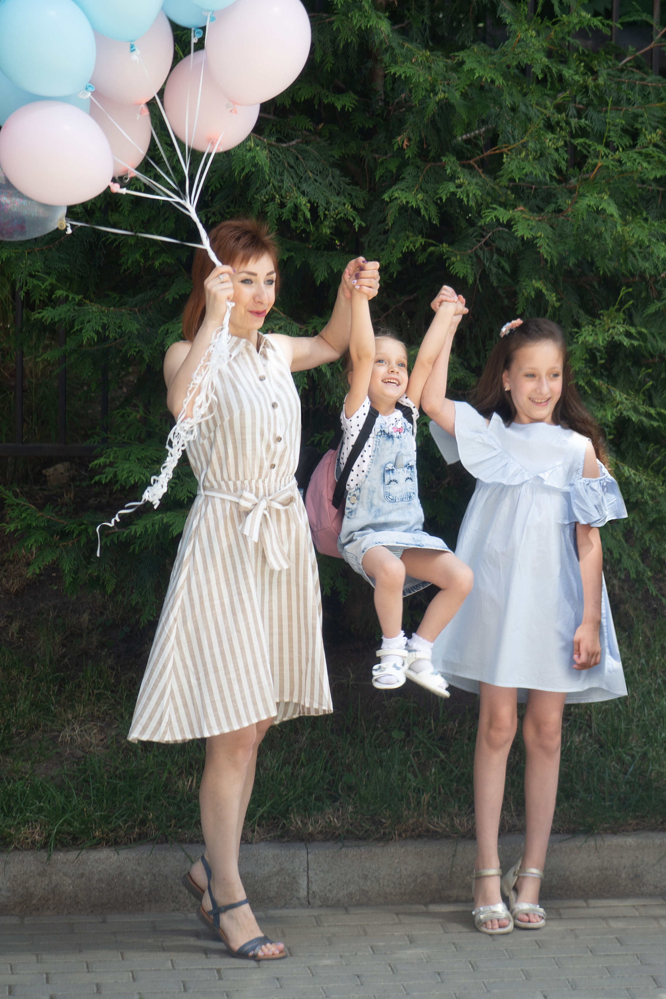 Выписка двойняшек из роддома Ставрополь Перинатальный центр. Фотограф Ставрополь Пятигорск Елизавета Дарина