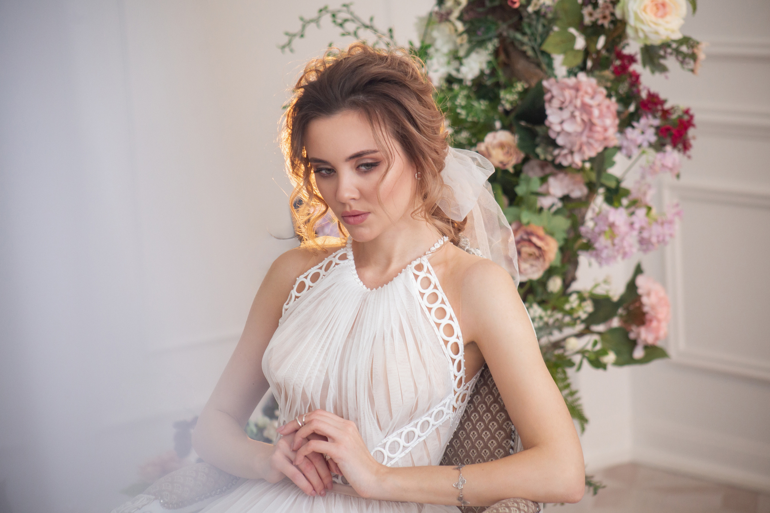 Студийная фотосессия жениха и невесты в Ставрополе. Фотограф Ставрополь Пятигорск Елизавета Дарина