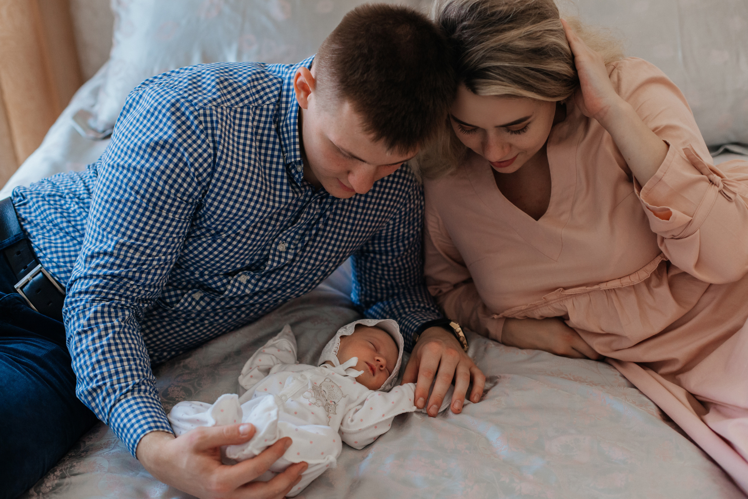 Выписка из роддома Ессентуки. Фотограф Ставрополь Пятигорск Елизавета Дарина