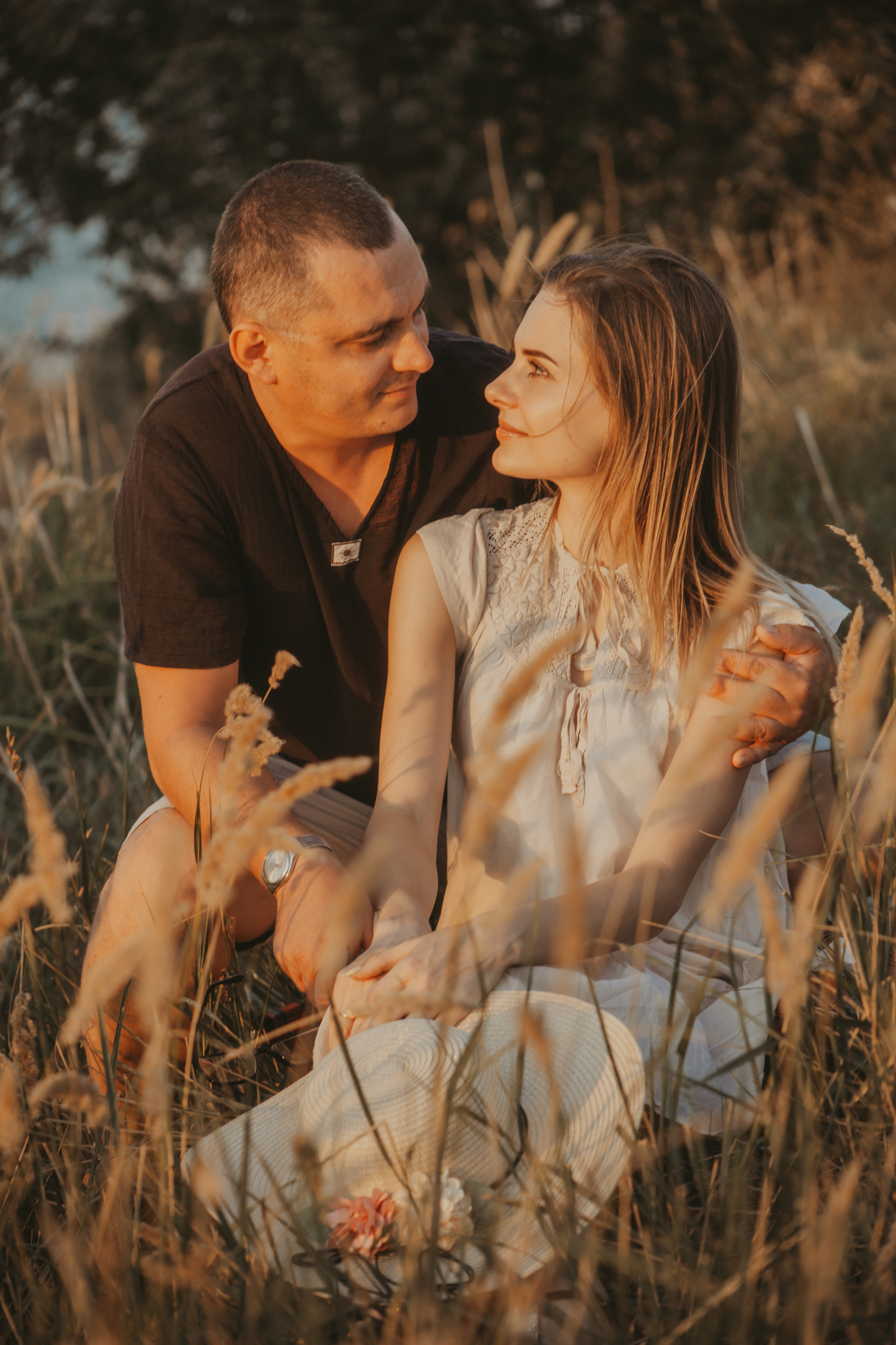 Закатная фотосесия семейной пары недалеко от Ставрополя. Фотограф Ставрополь Пятигорск Елизавета Дарина