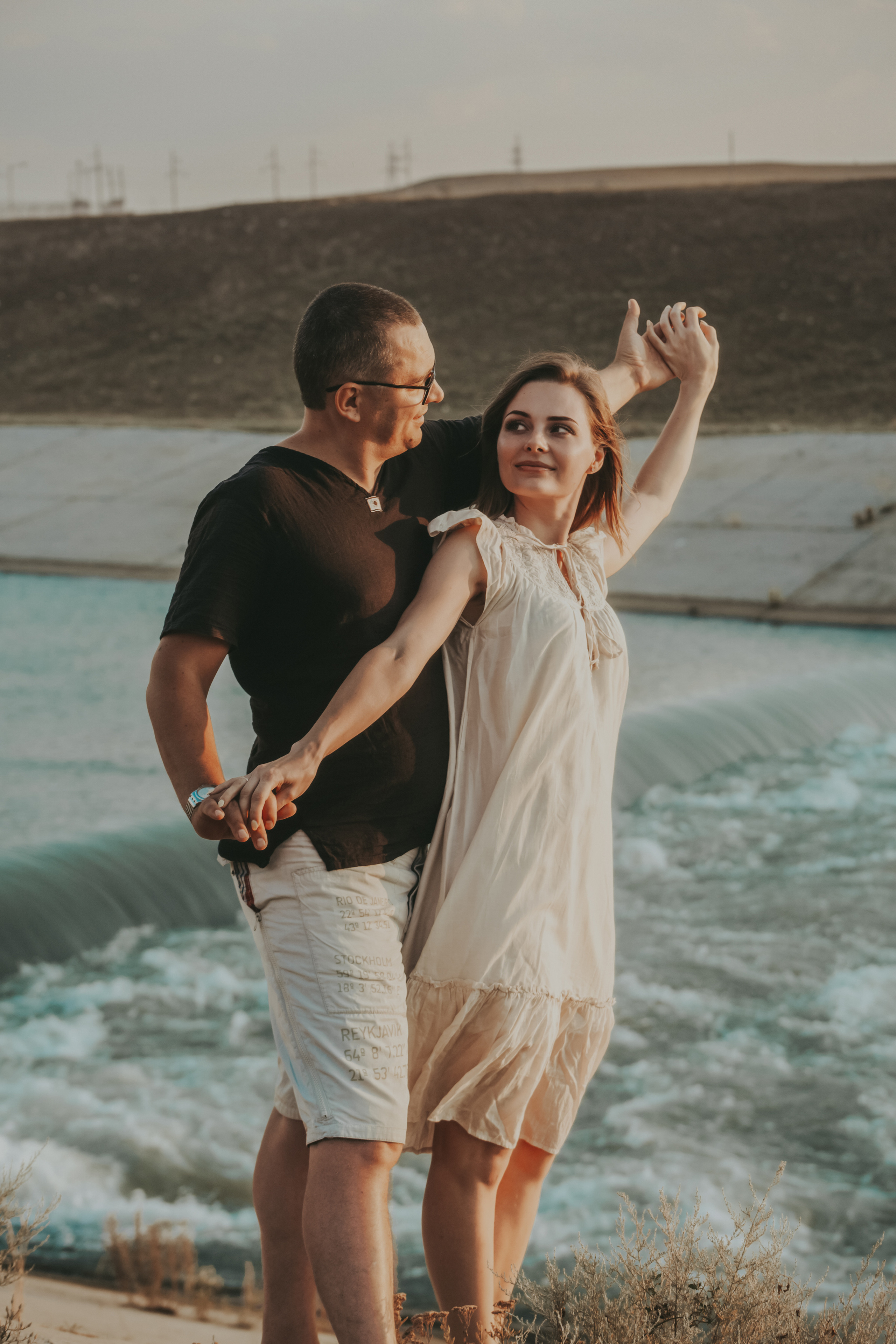 Закатная фотосесия семейной пары недалеко от Ставрополя. Фотограф Ставрополь Пятигорск Елизавета Дарина