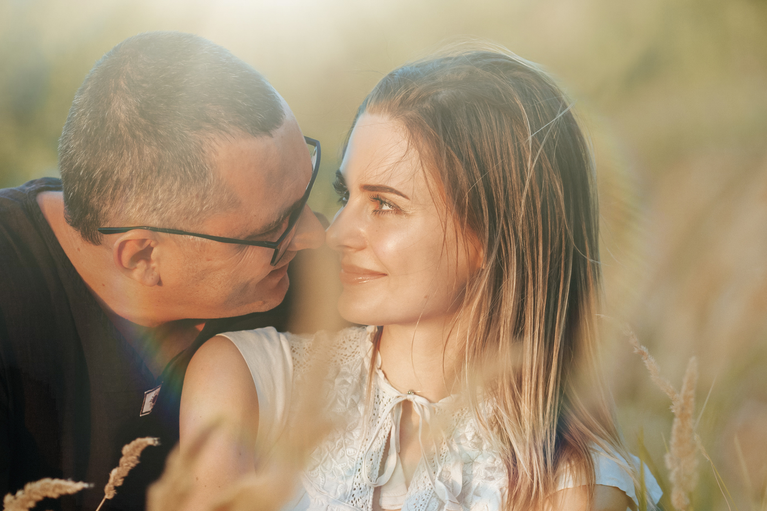 Закатная фотосесия семейной пары недалеко от Ставрополя. Фотограф Ставрополь Пятигорск Елизавета Дарина