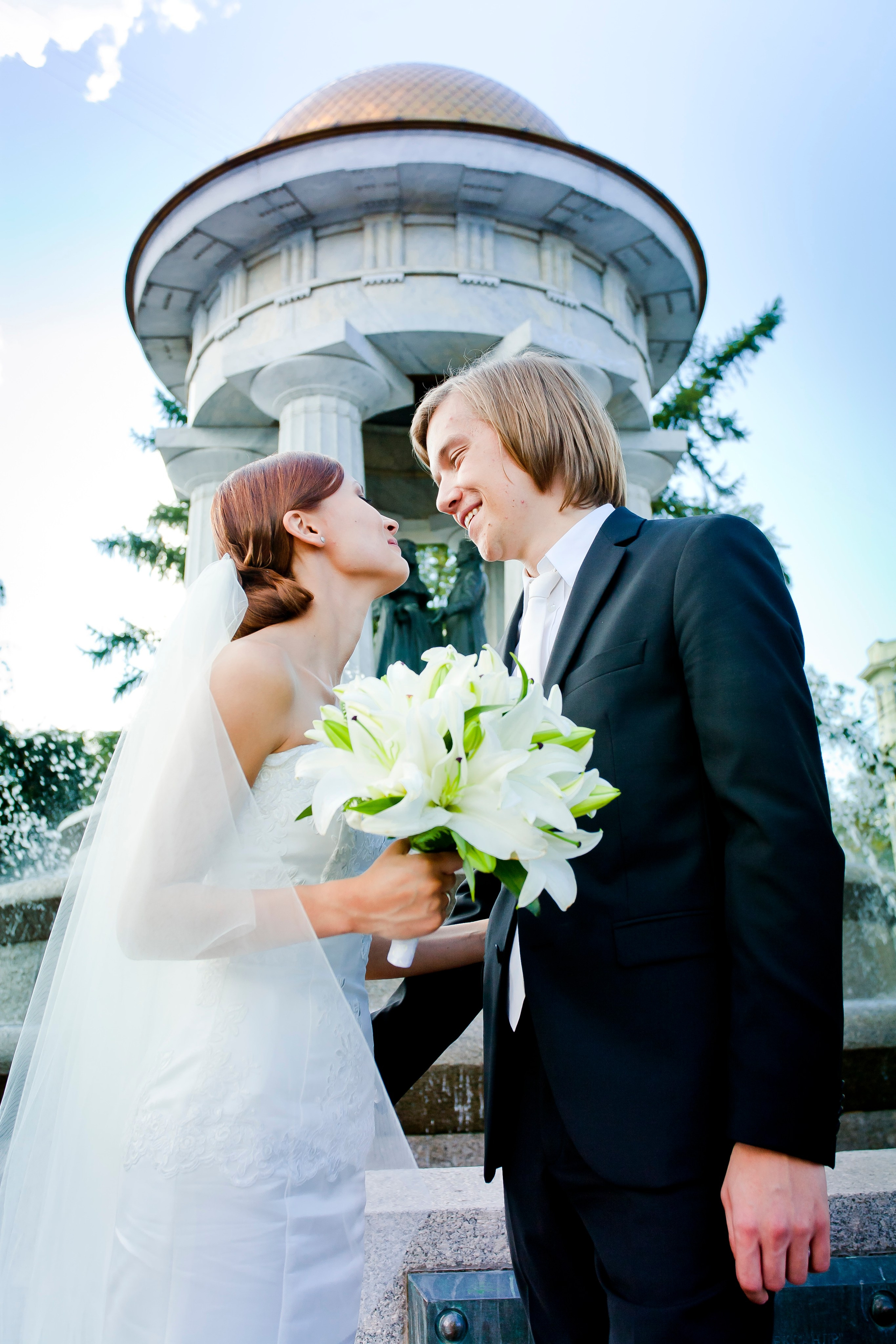 Свадьба Юра и Юлия Прогулка. Skazka.wfolio.pro