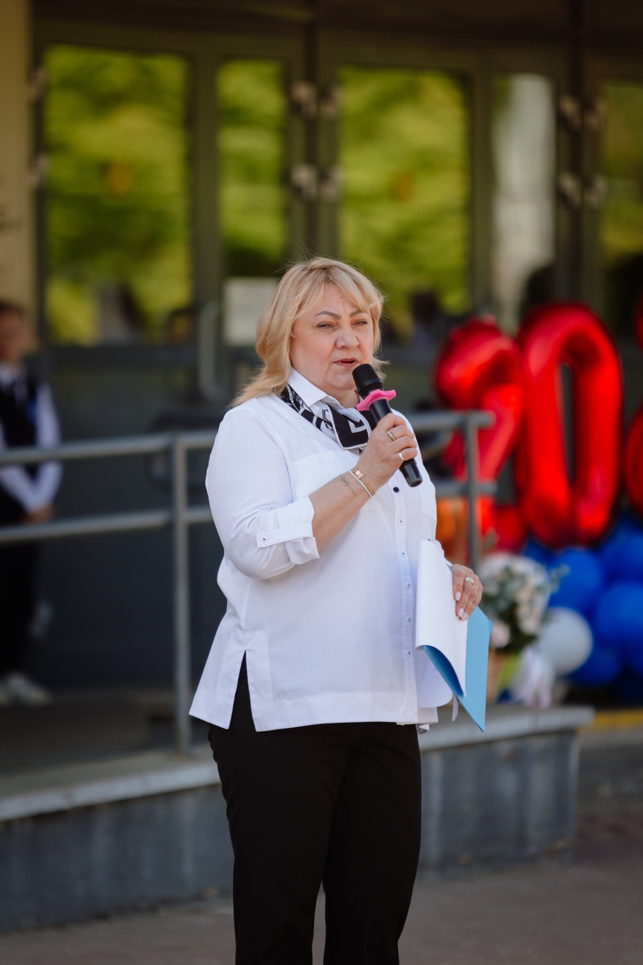 Последний звонок 2024 (2 часа фотосъемки). Профессиональный фотограф Надежда Антонова