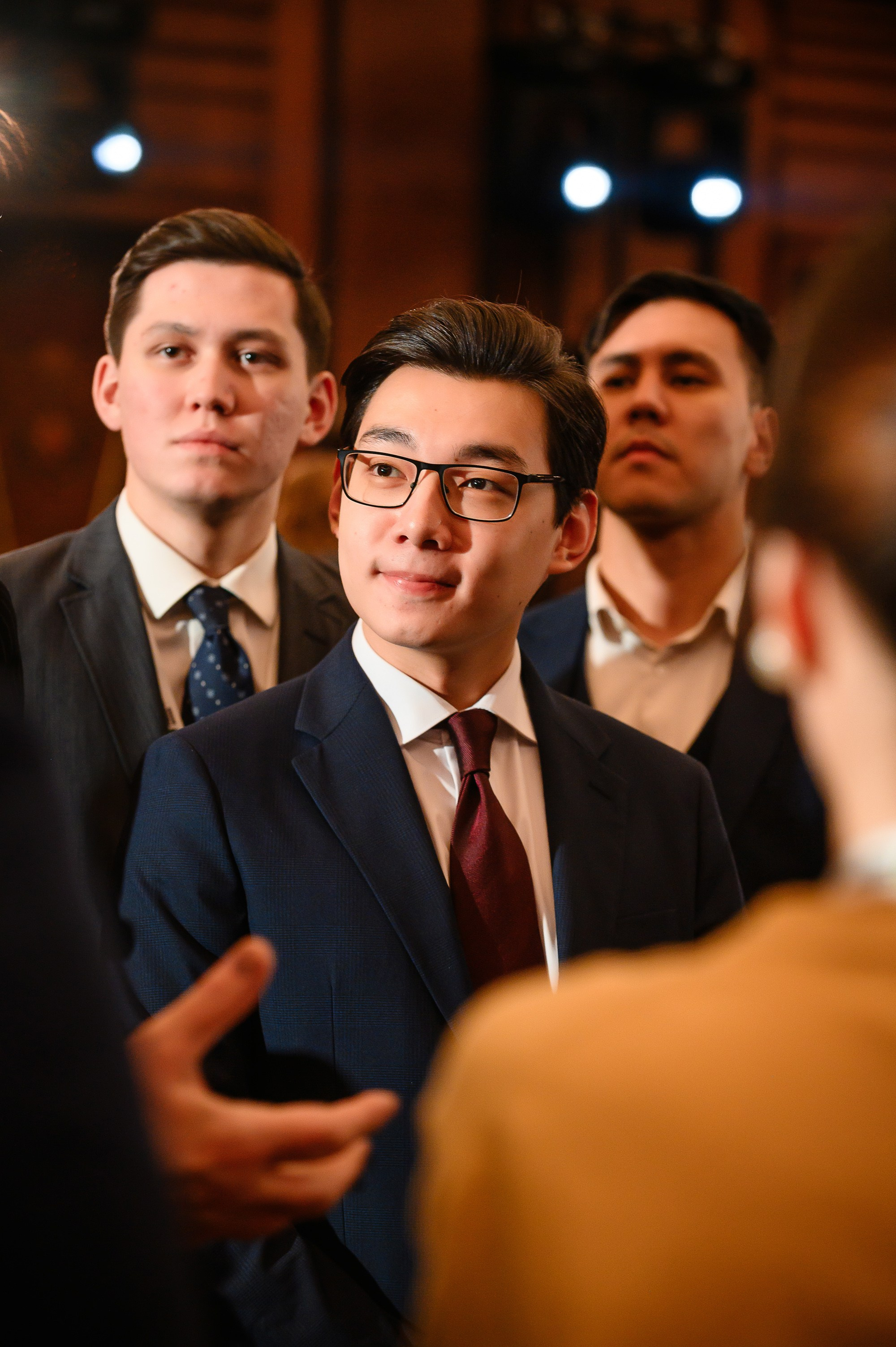 Финансовая карьера в эпоху ИИ. Freedom holding corp. Интерьерный и репортажный фотограф в Алматы