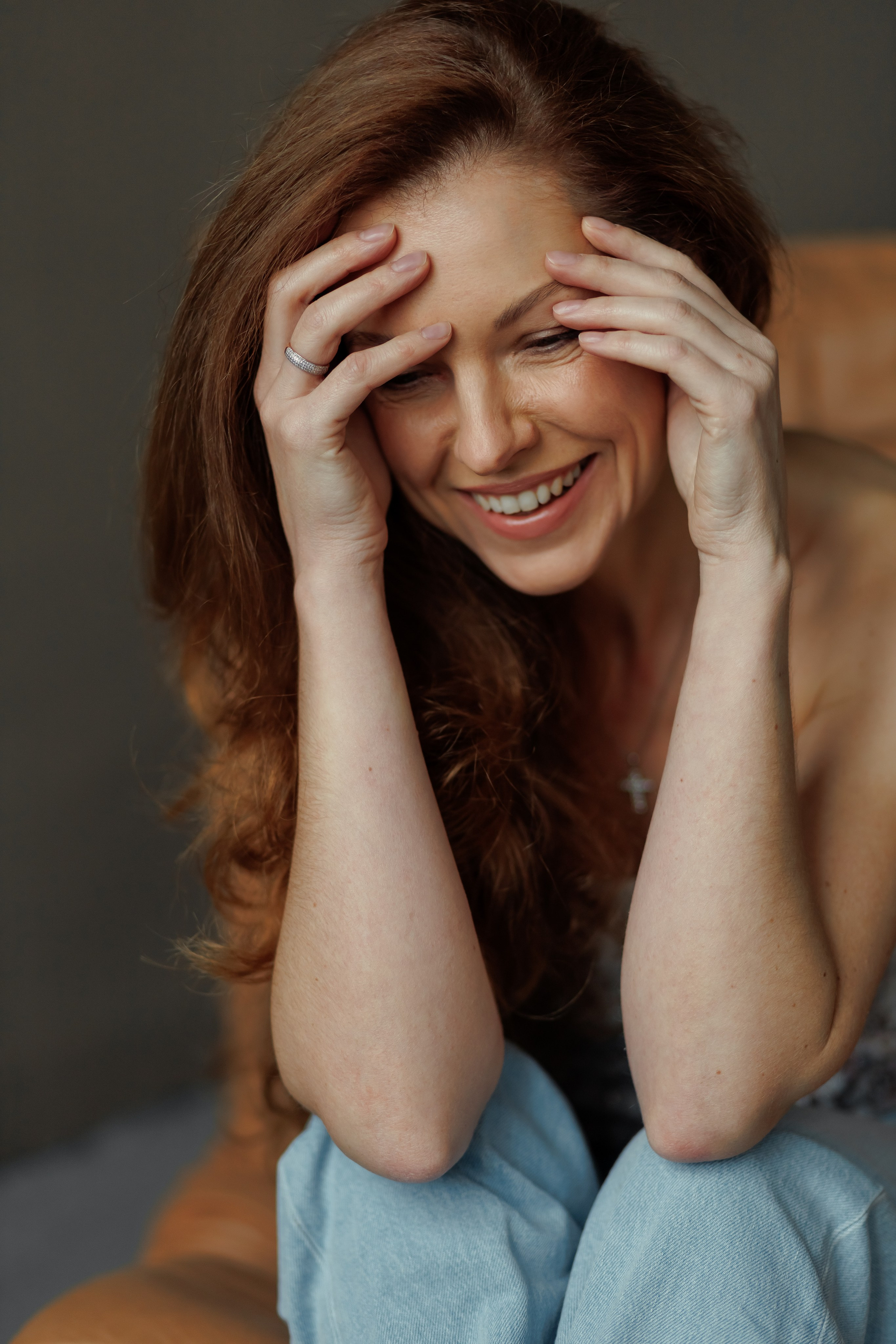 Портретная фотосессия в Костроме, естественная фотосессия без использования ИИ. Портретный и репортажный фотограф Екатерина Селиверстова, Кострома