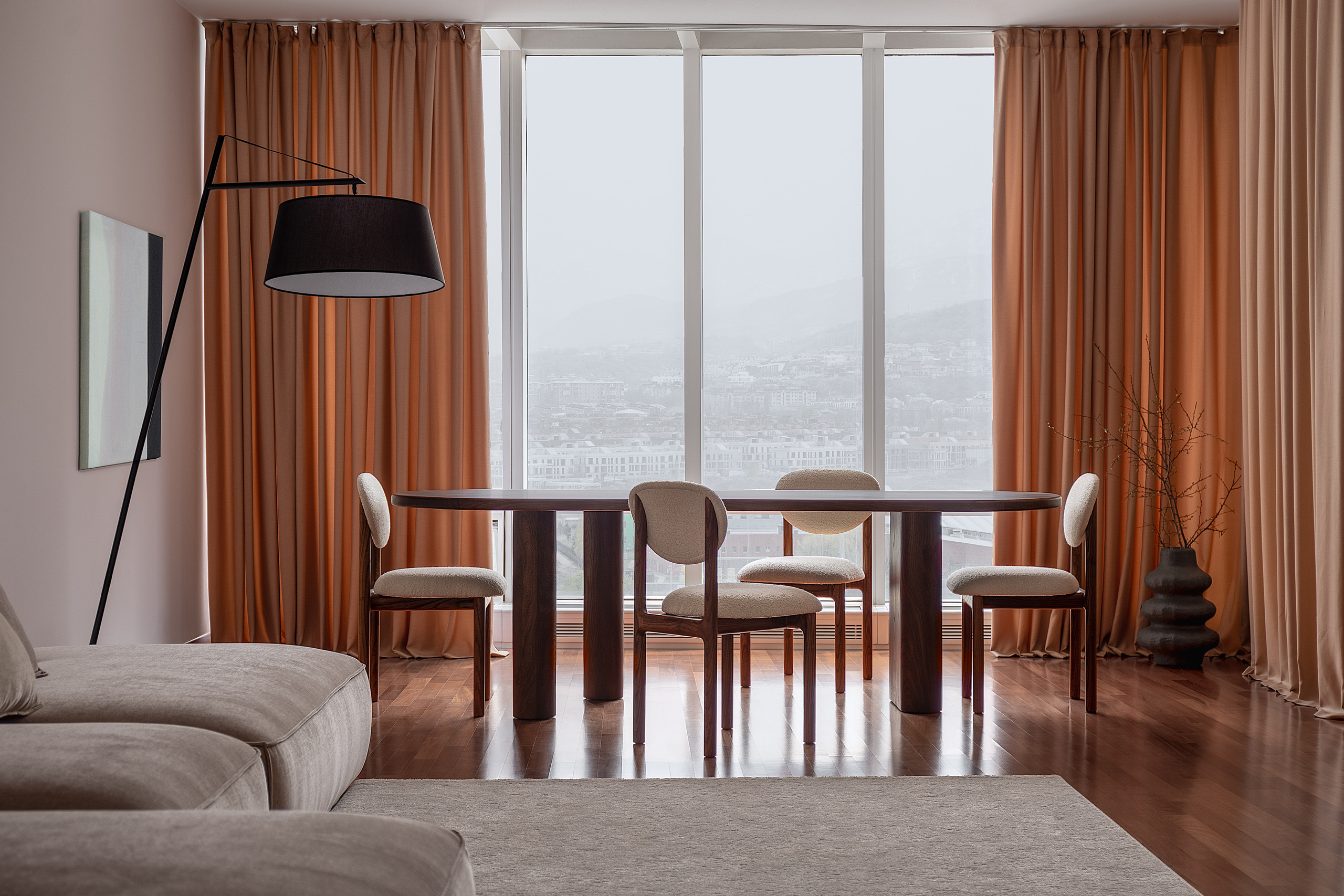 Erekshe bureau — Esentai Apartments. Roman Yakunin — interior photographer in Almaty, Kazakhstan