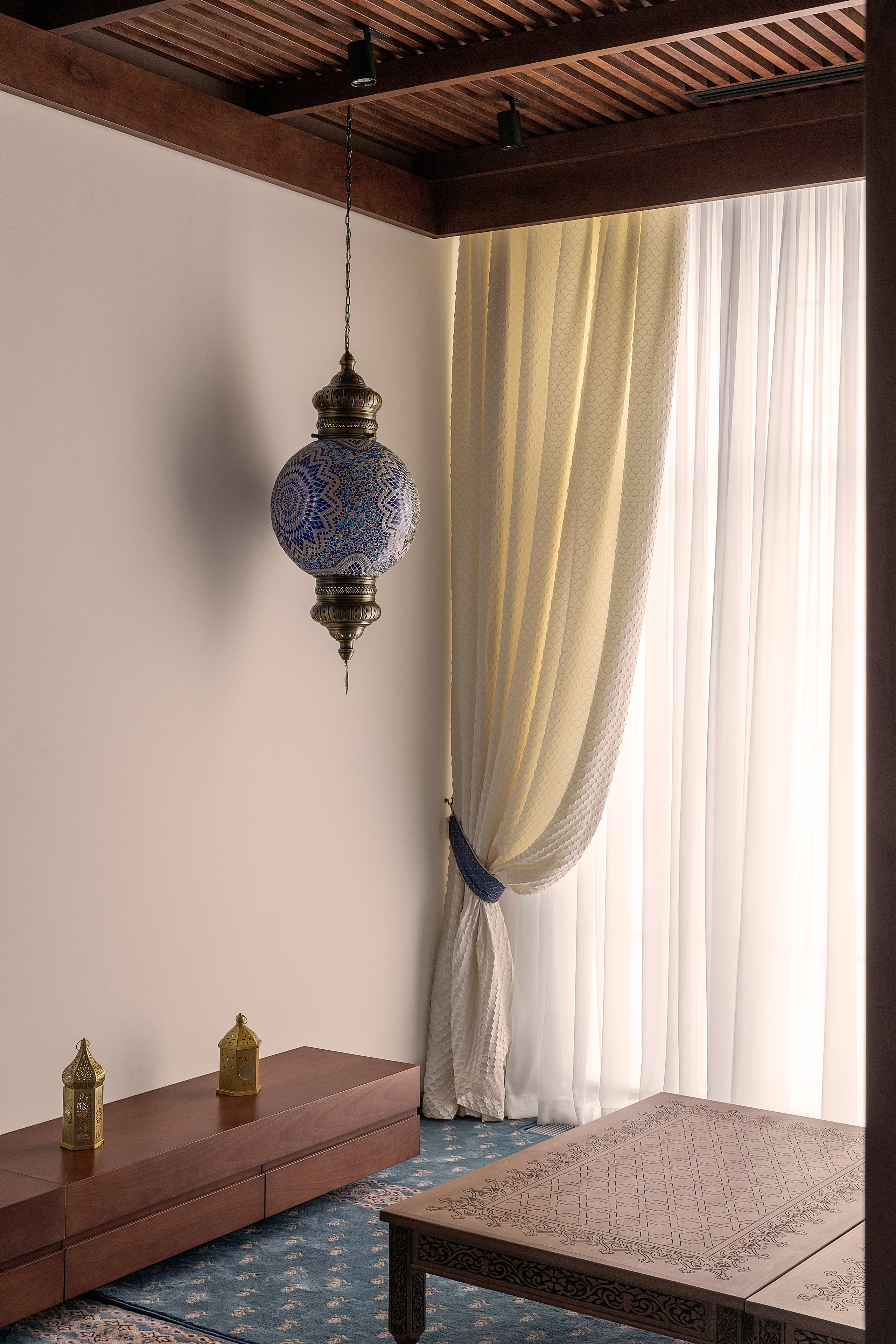 Woods Manufacture, частный проект. Roman Yakunin — interior photographer in Almaty, Kazakhstan