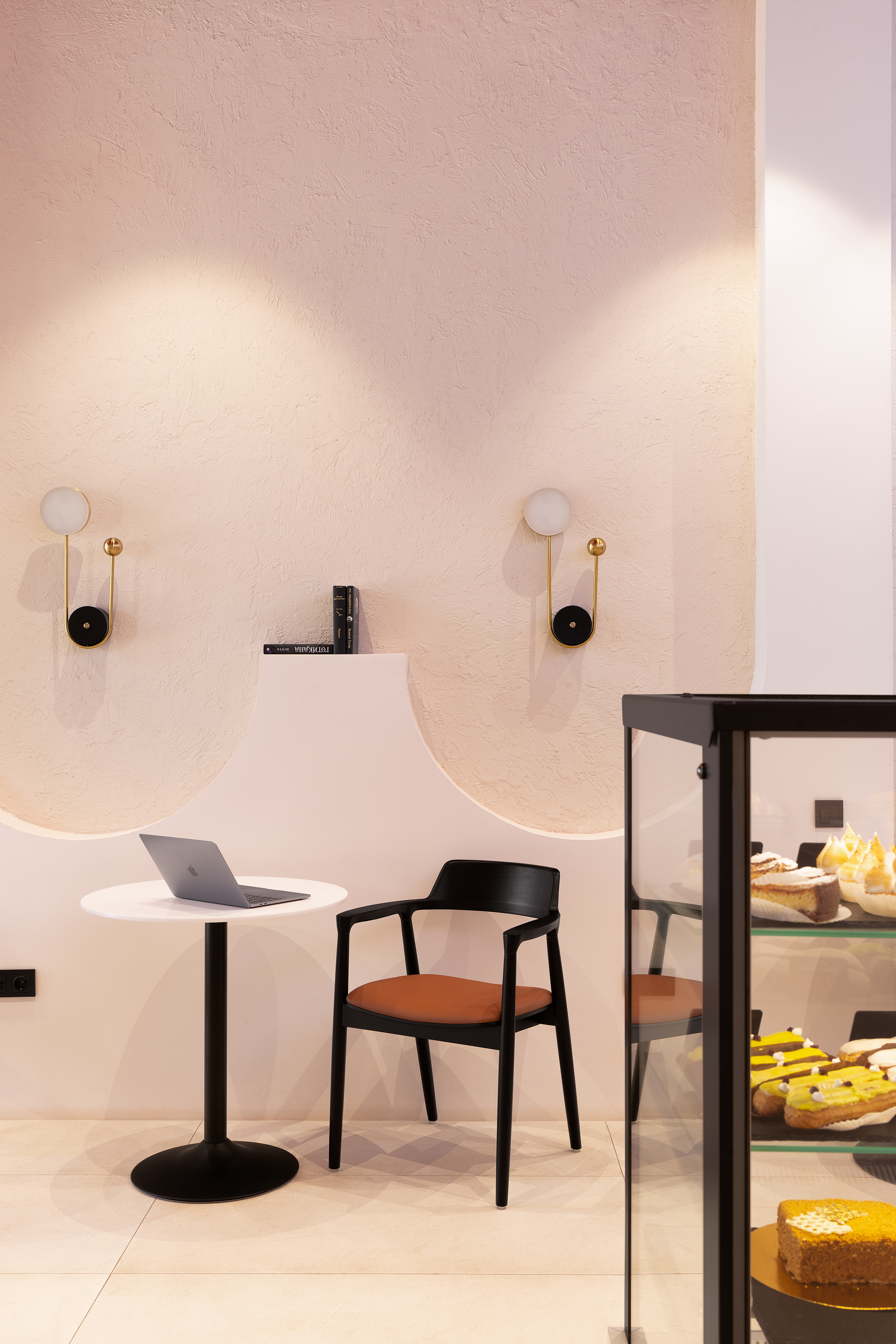 RAW Space Design — Le Dessert. Roman Yakunin — interior photographer in Almaty, Kazakhstan