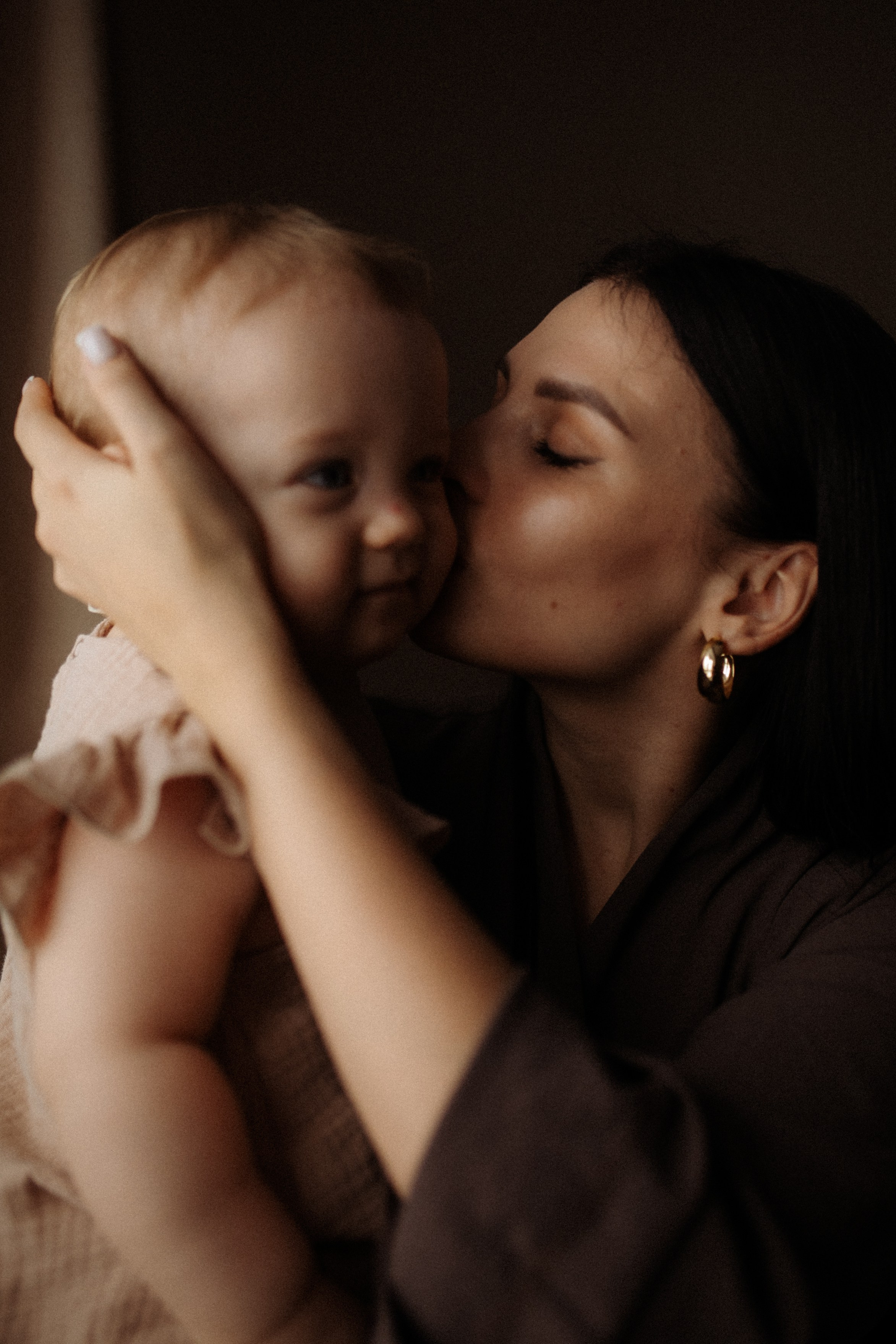 Денис, Юля и крошка Варвара. Семейный фотограф в Москве и Люберцах Юлия Гуськова