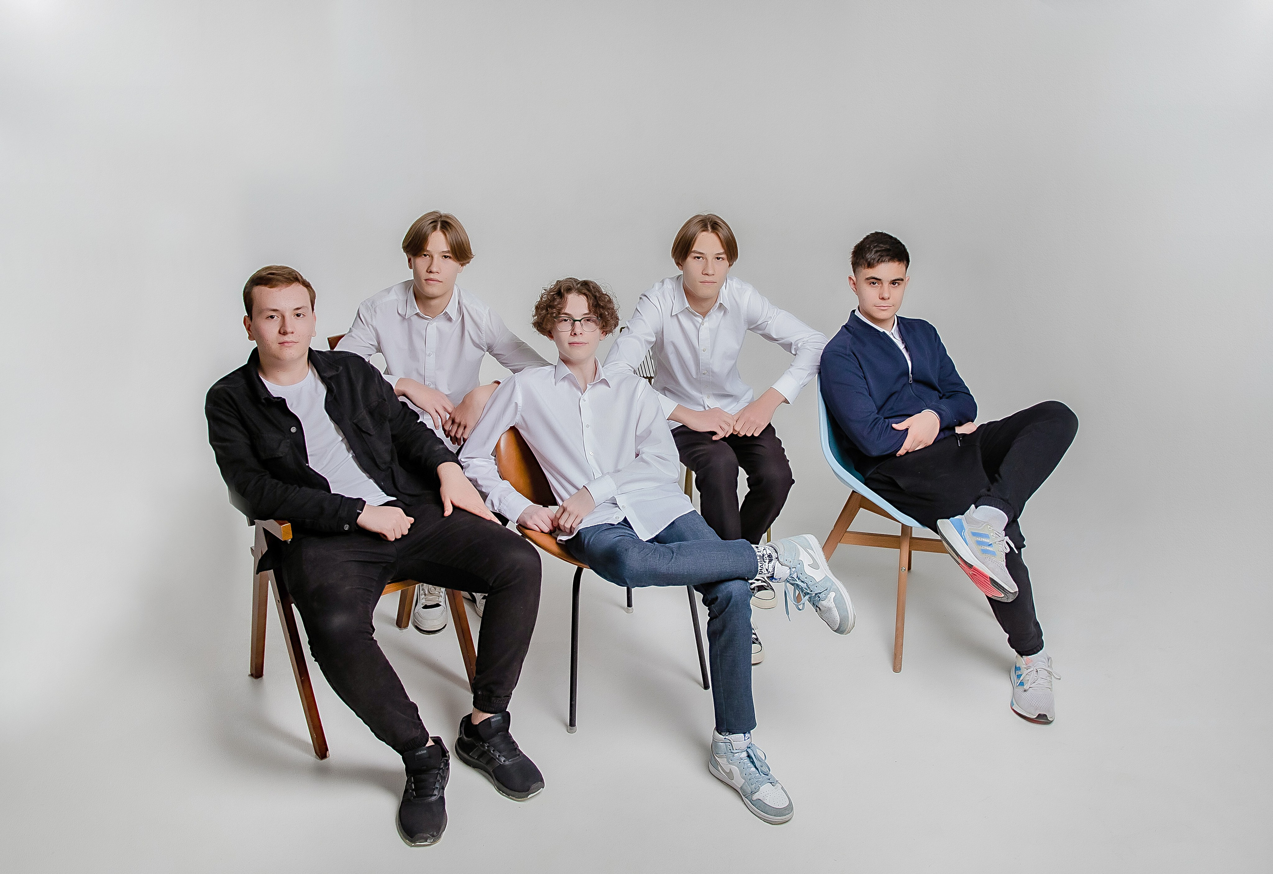 Фотосессия Гимназия 36 Класс 9В. Современные Выпускные Альбомы в Ростове-на-Дону