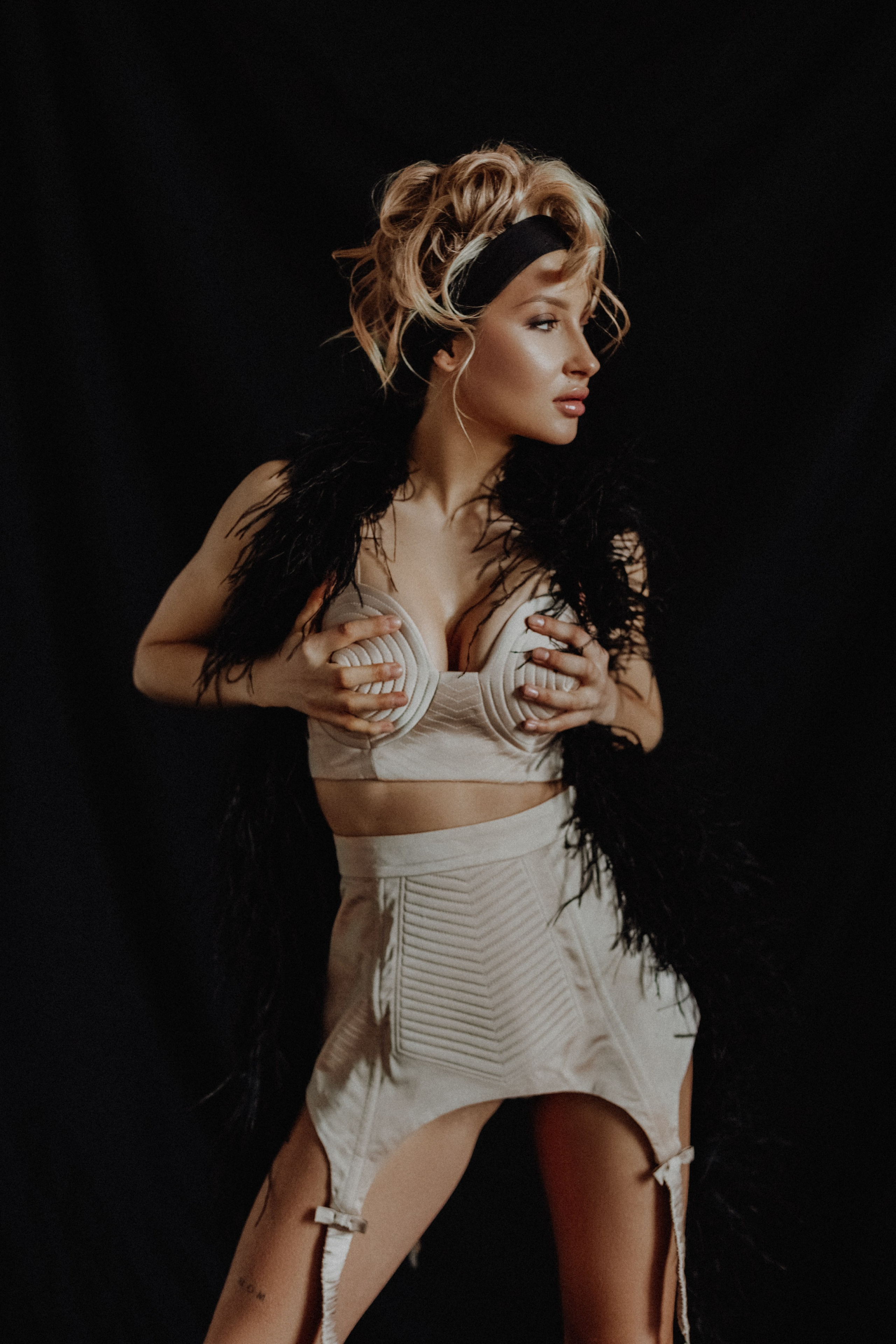 Madonna | Alena. NatalieDmi — фотосессия беременности, семейный фотограф, портрет